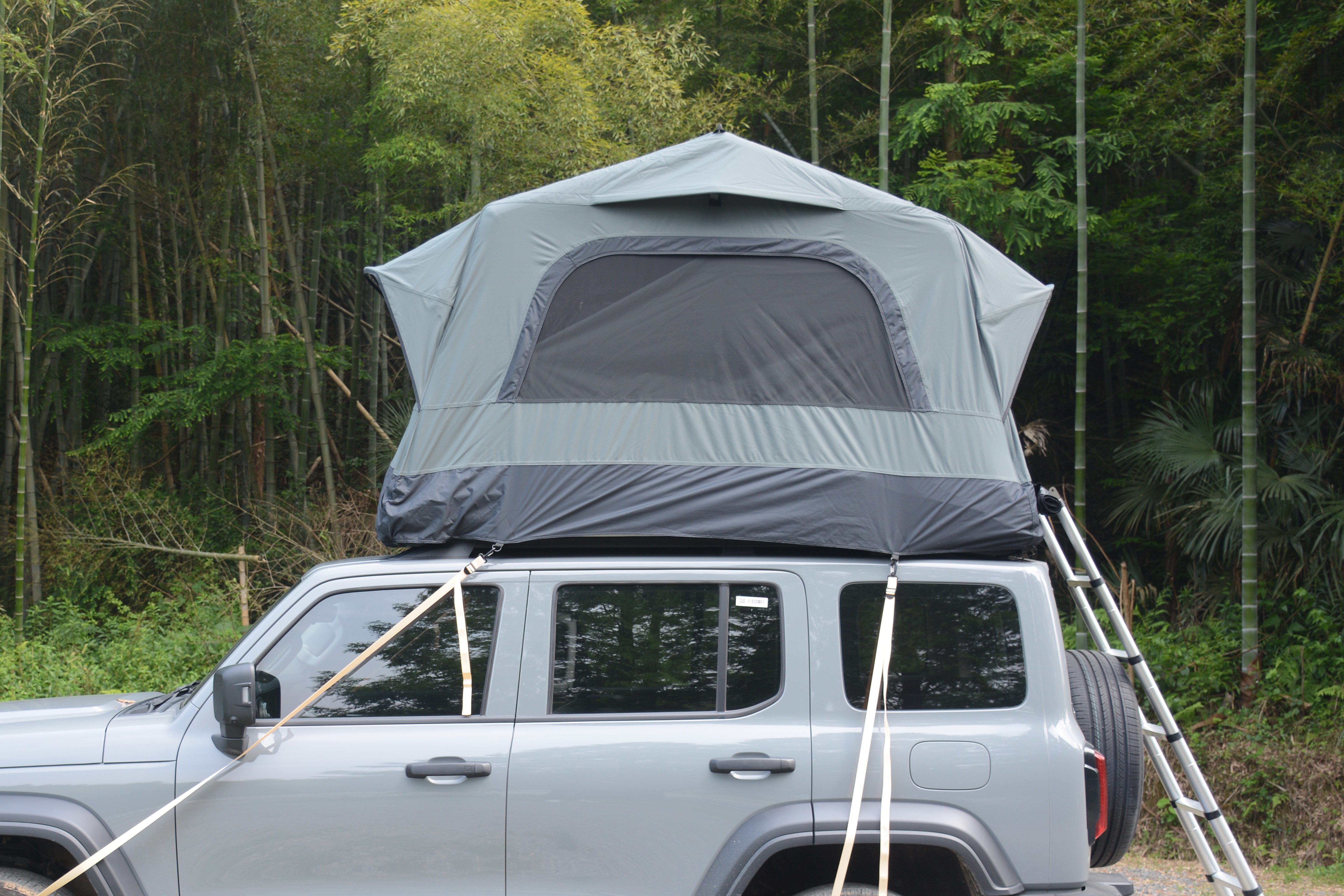 Yoimoimo Dachzelt Aufblasbar für SUV & Jeep – 3-Personen, Grau/Grün/Beige