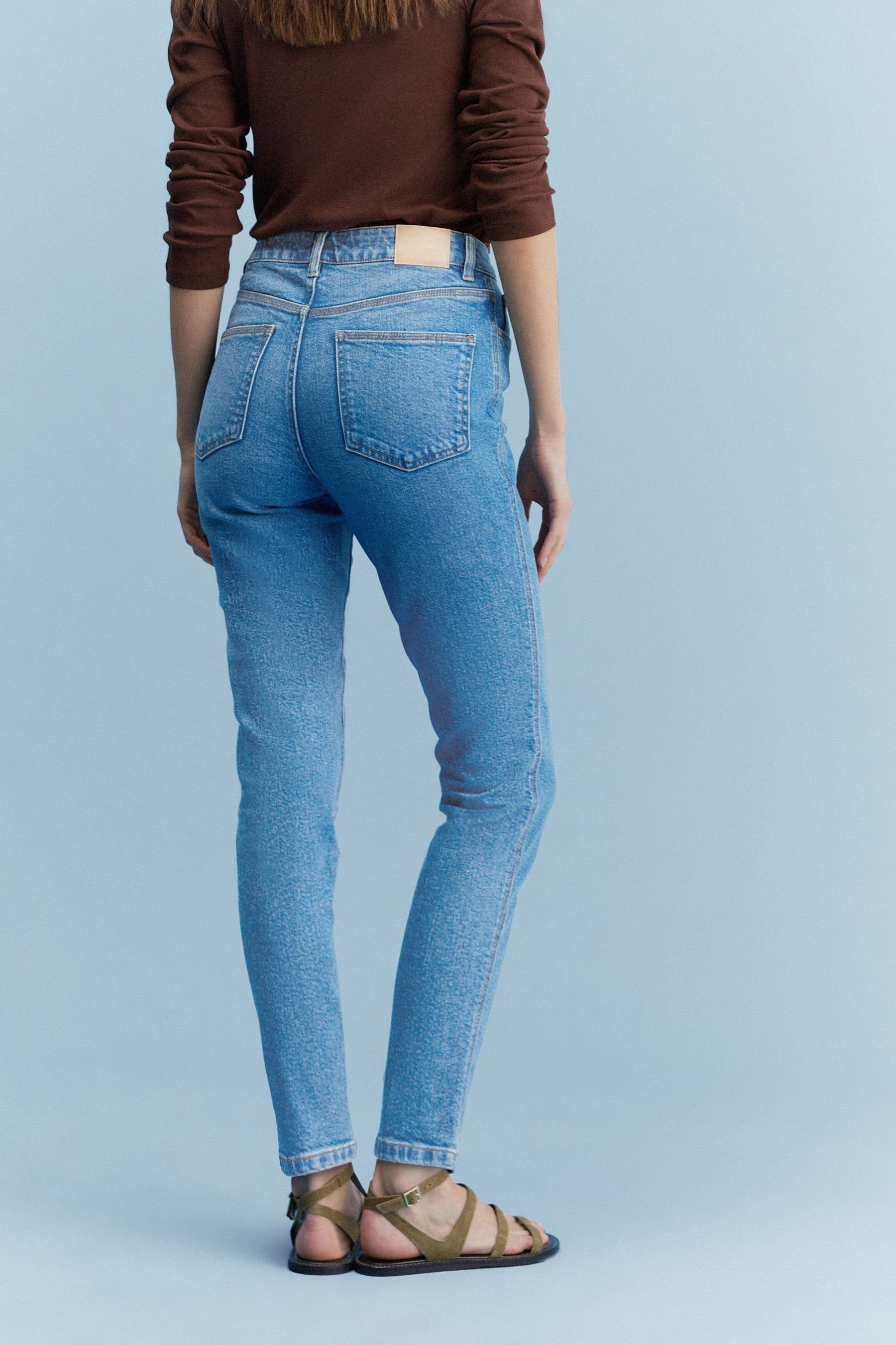 mit Mom-Jeans Mid Stretch (1-tlg) Next Mom-Jeans Bequeme Blue