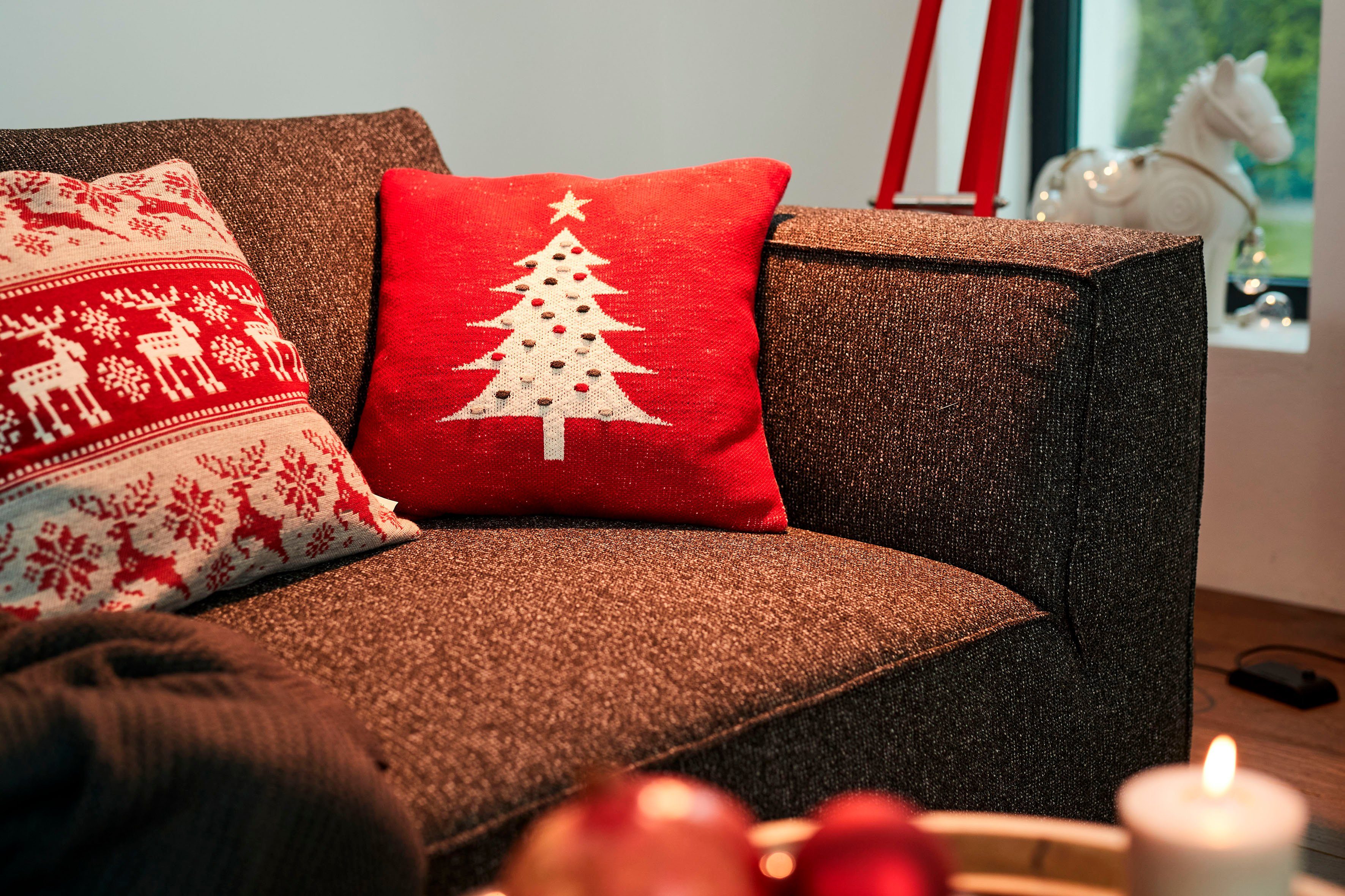 TOM TAILOR HOME Dekokissen Knitted Red Tree, Gestrickte Kissenhülle ohne Füllung mit Weihnachtsbaum-Motiv, 1 Stück