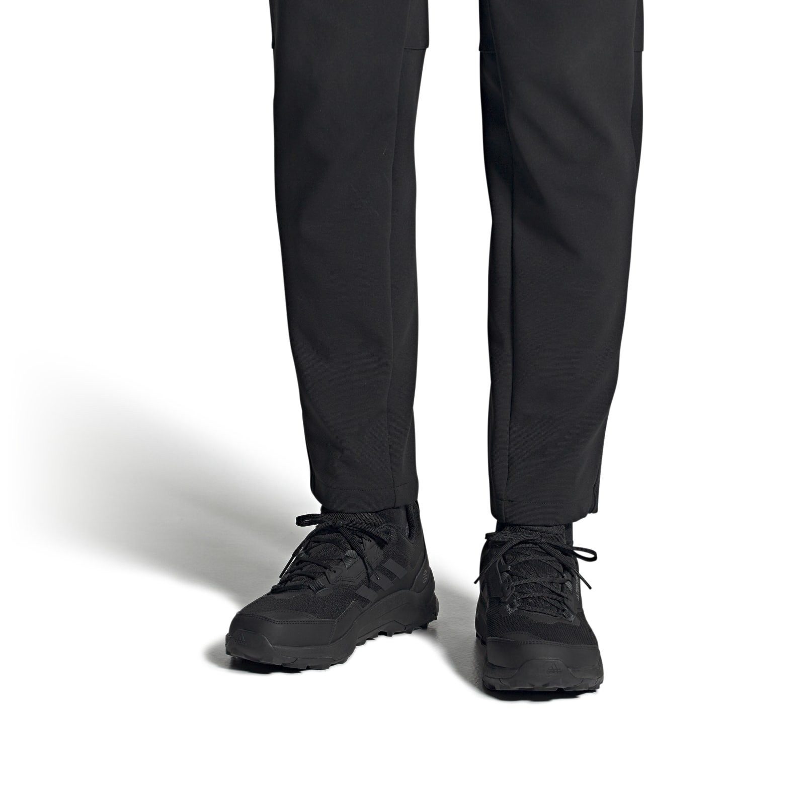 adidas Performance Terrex AX4 Wide (breiter, leicht, bietet optimalen Halt und) Wanderschuh