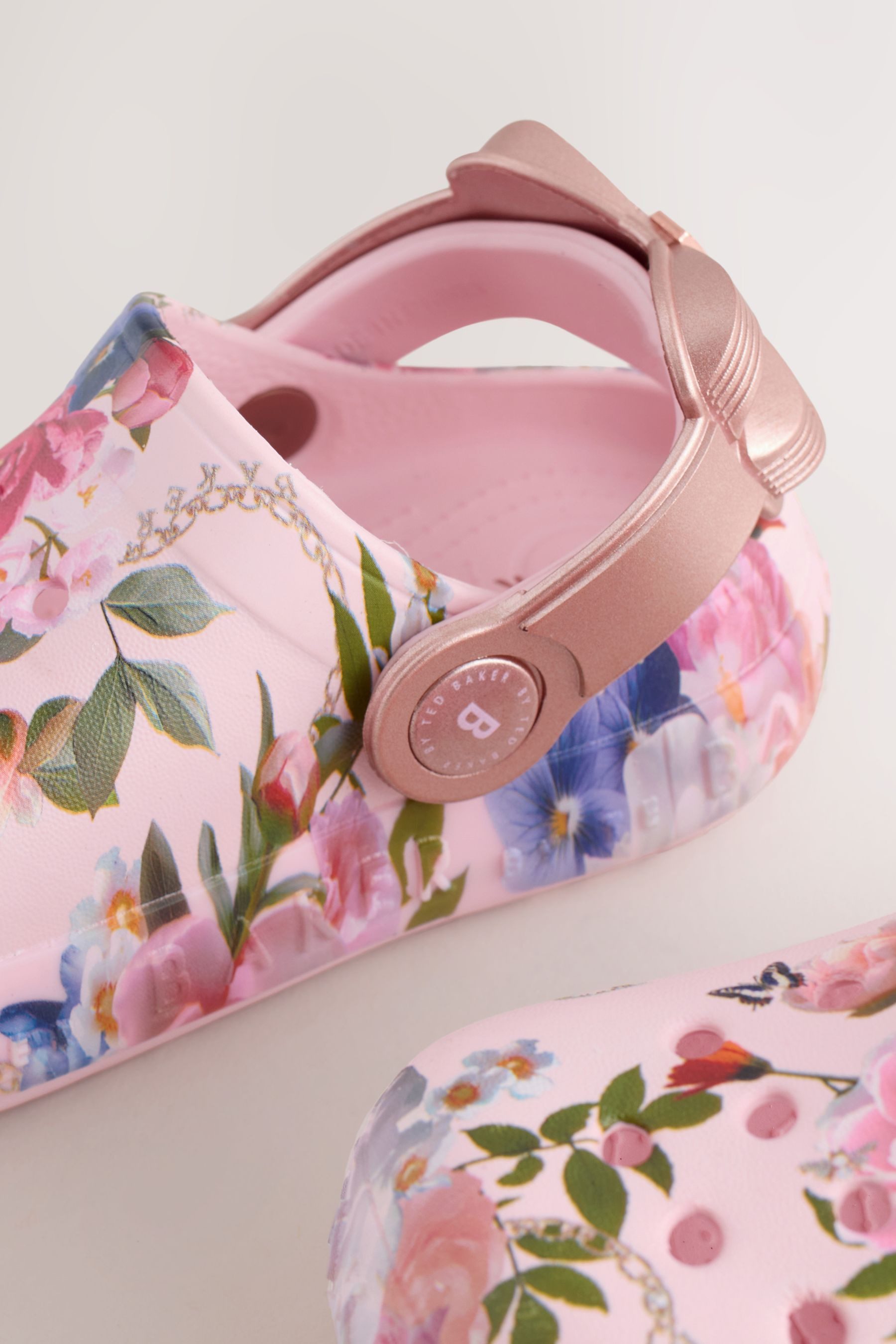 Baker by Ted Baker Baker by Ted Baker Clogs-Sandalen mit Schleife Clog (1-tlg)