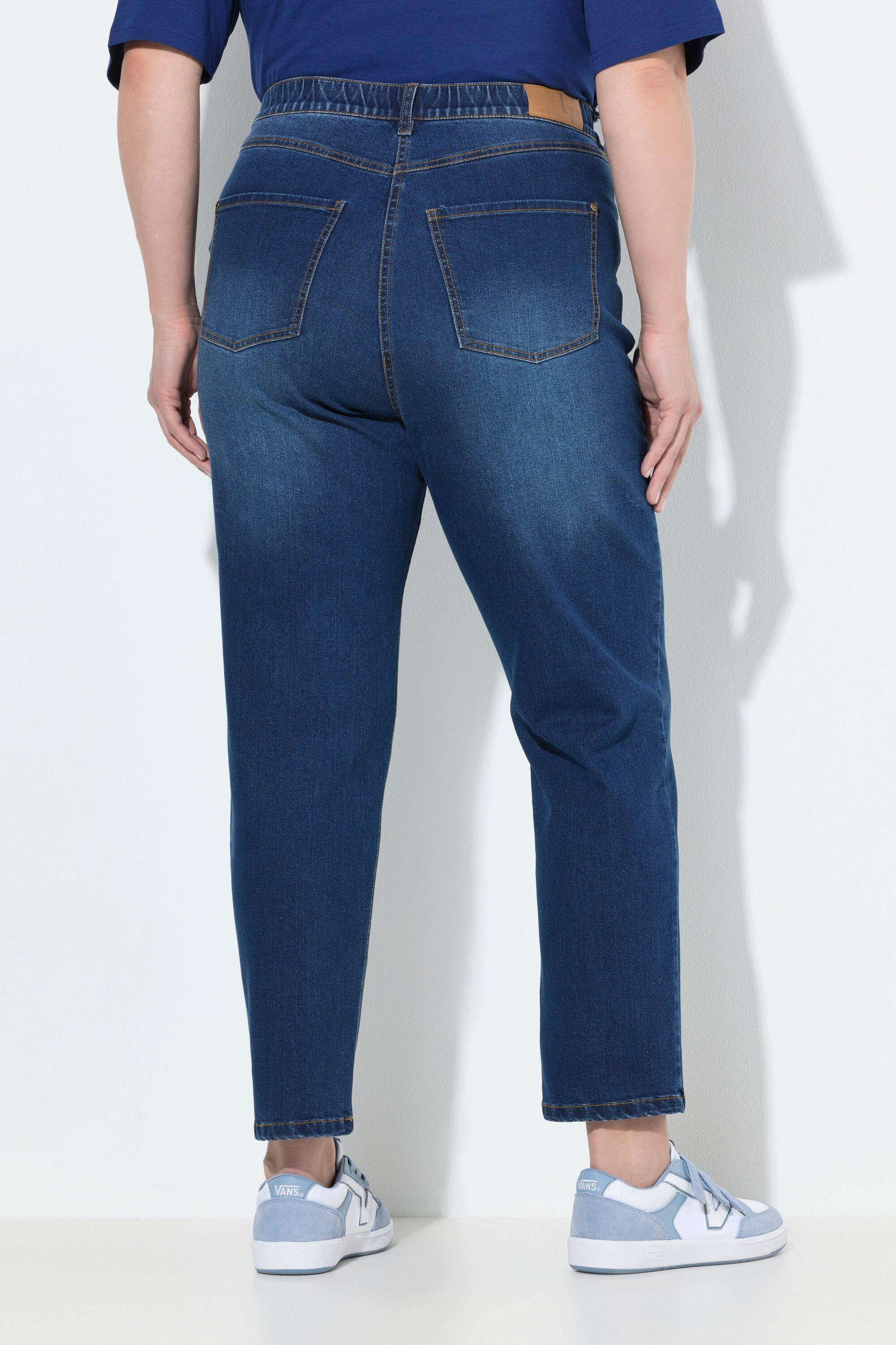 Ulla Popken Regular-fit-Jeans Mom-Jeans 5-Pocket-Hose Komfortbund Stretchdenim Bestseller – Bild 3 von 4