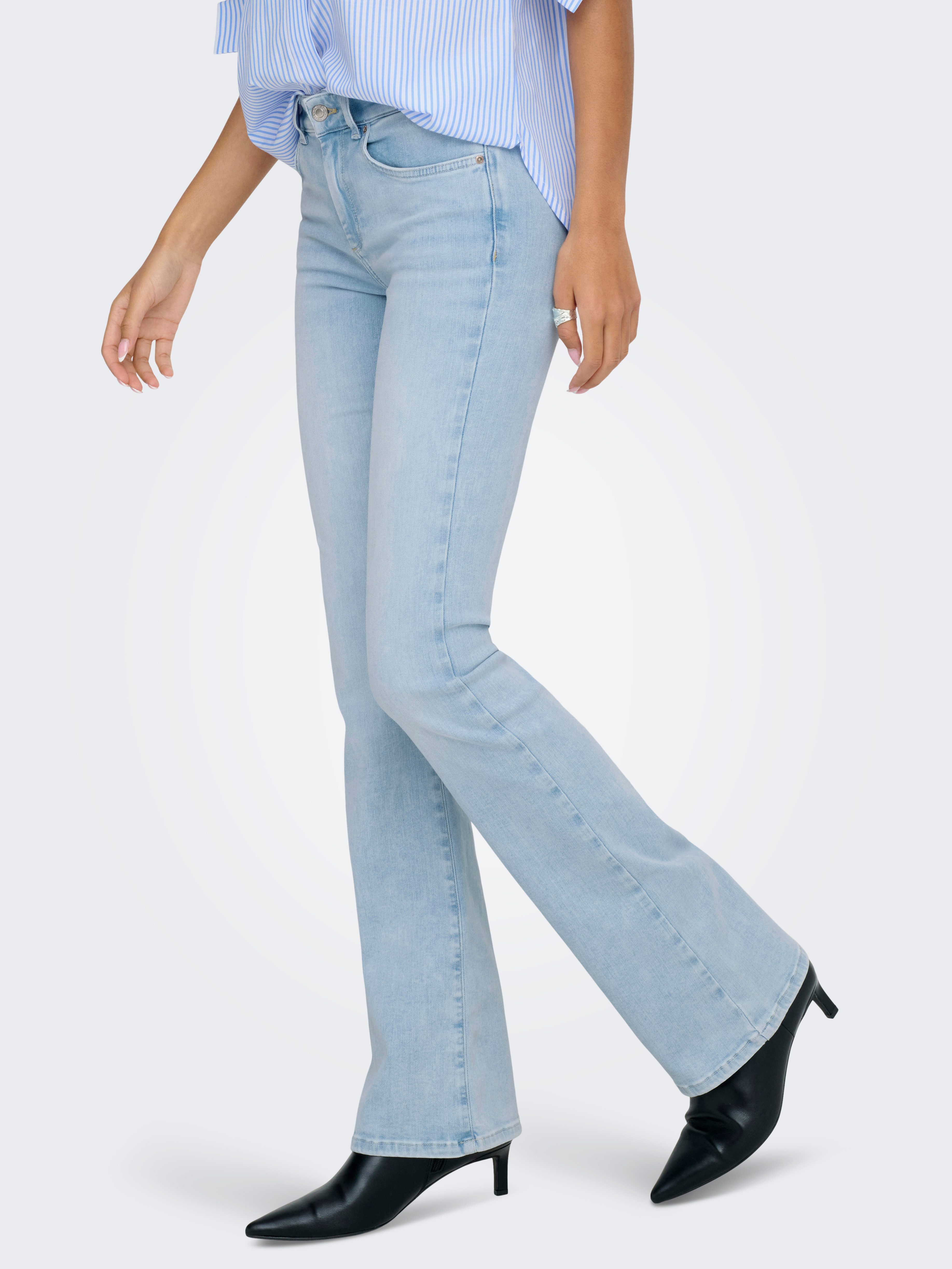 ONLY Bootcut-Jeans ONLBLUSH MID FLARED DNM CRO495 NOOS helle Waschung, normale Leibhöhe, ausgestellte Beinform