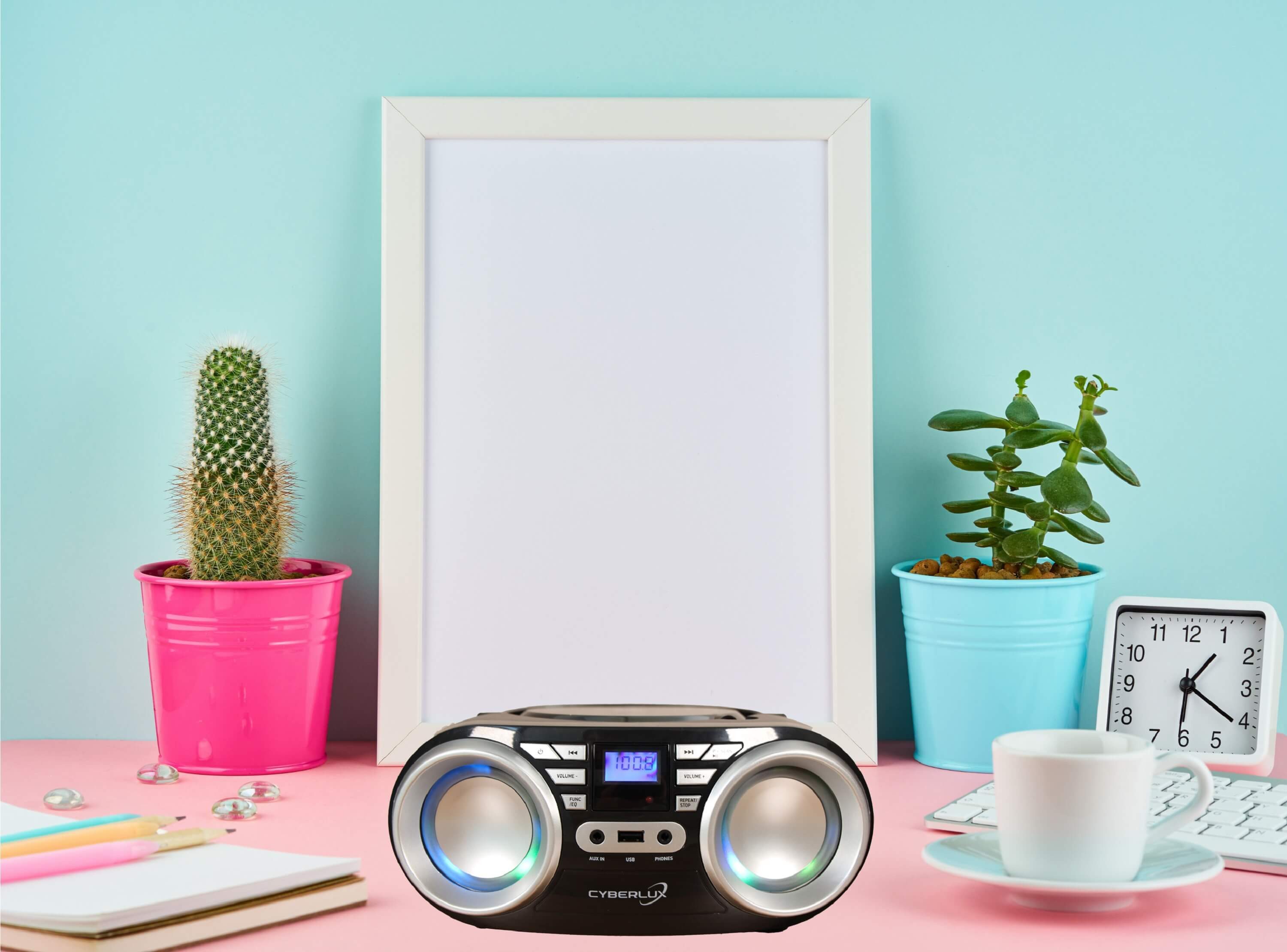 Cyberlux CL-800 tragbarer CD-Player (CD, tragbar,Boombox,LED-Disco-Beleuchtung,FM Radio mit MP3 USB)