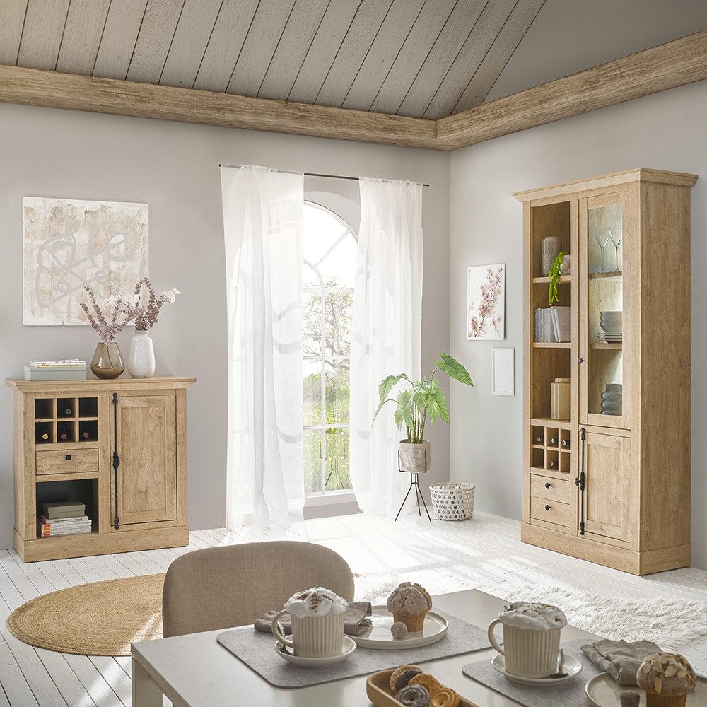 Lomadox Esszimmer-Set COLBY-61, (Spar-Set, 2-St., Kommode Vitrine), in Eiche mit Beleuchtung, Landhausstil mit schwarzen Griffen