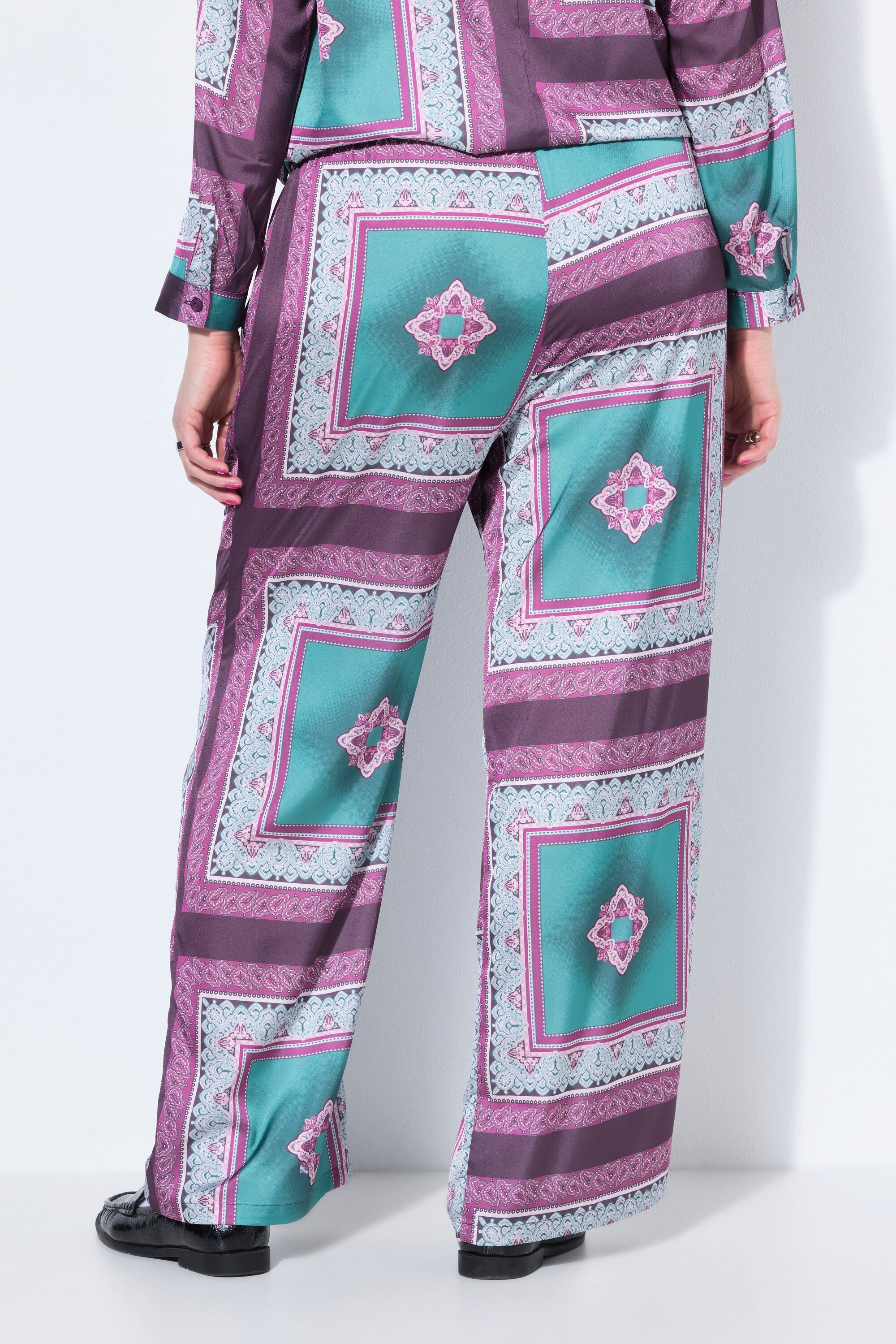 Studio Untold Schlupfhose Hose Wide Legs Satin Tuch-Print Elastikbund