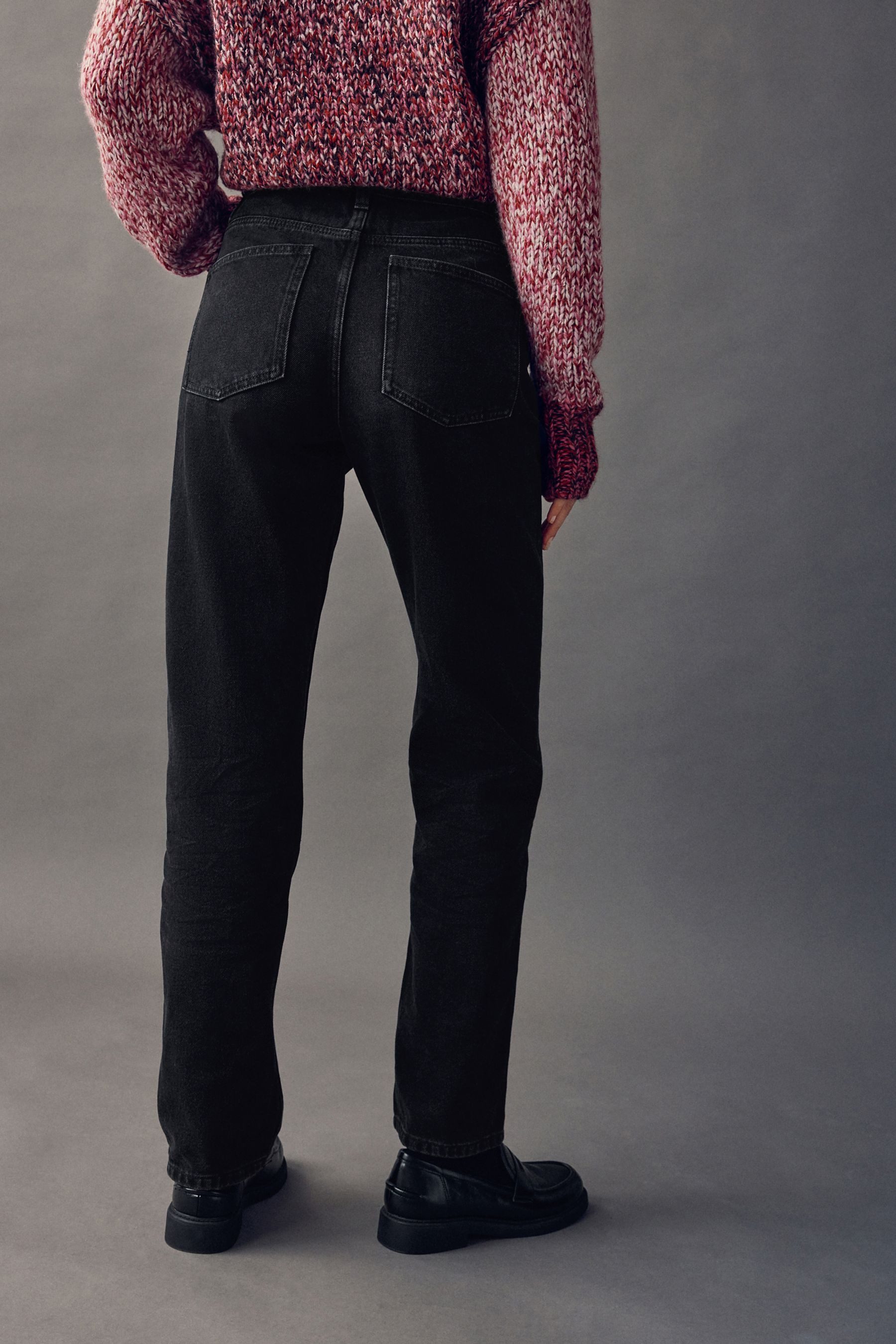 Next Straight-Jeans Jeans mit geradem Bein 100 % Baumwolle, Kurzgröße (1-tlg)