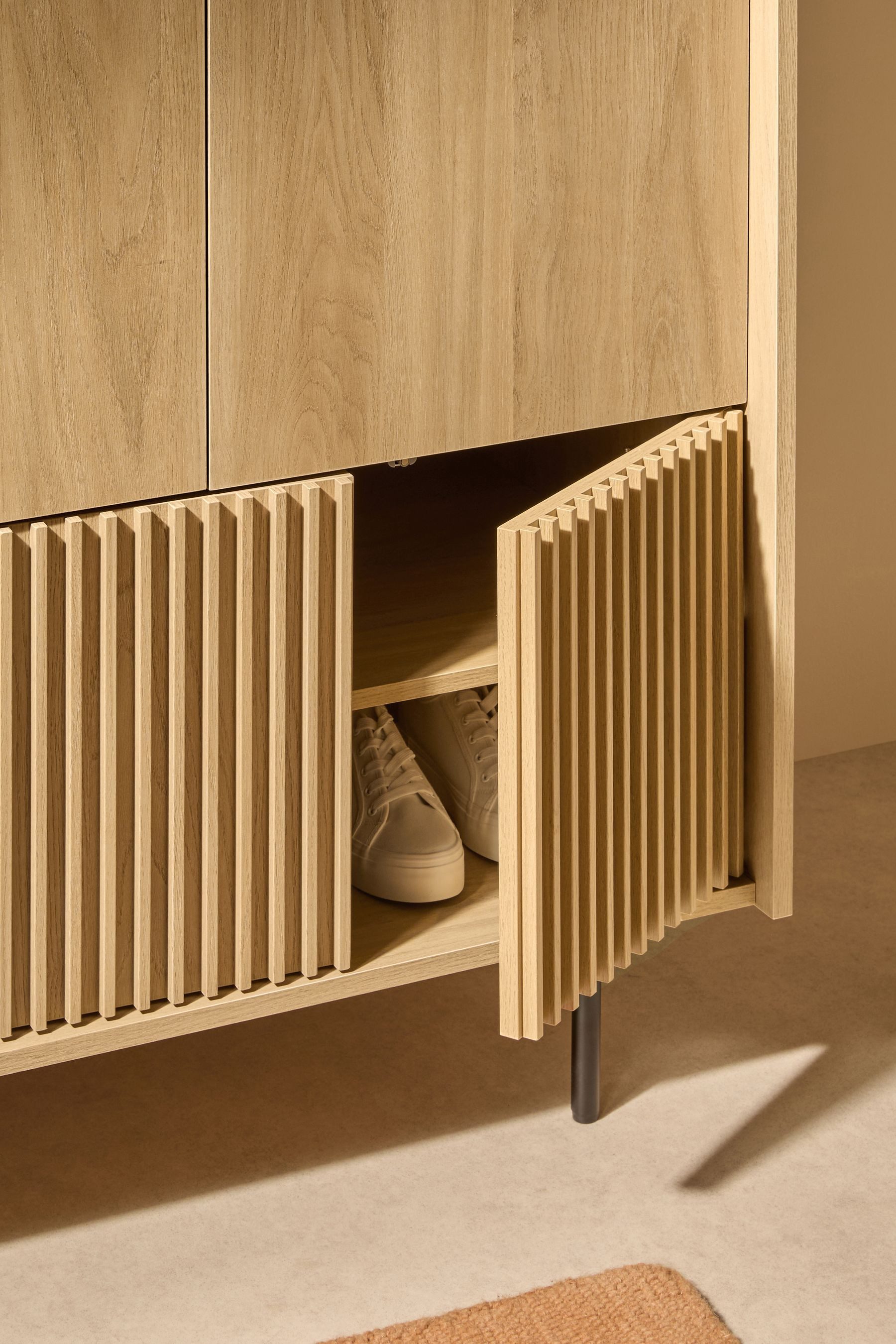 MADE Kleiderschrank MADE.COM Blaze Kleiderschrank, 3 Schubladen (1-St)