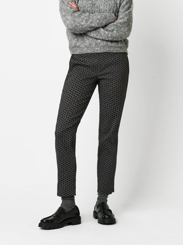 TONI Stretch-Hose Jenny mit grafischem Muster