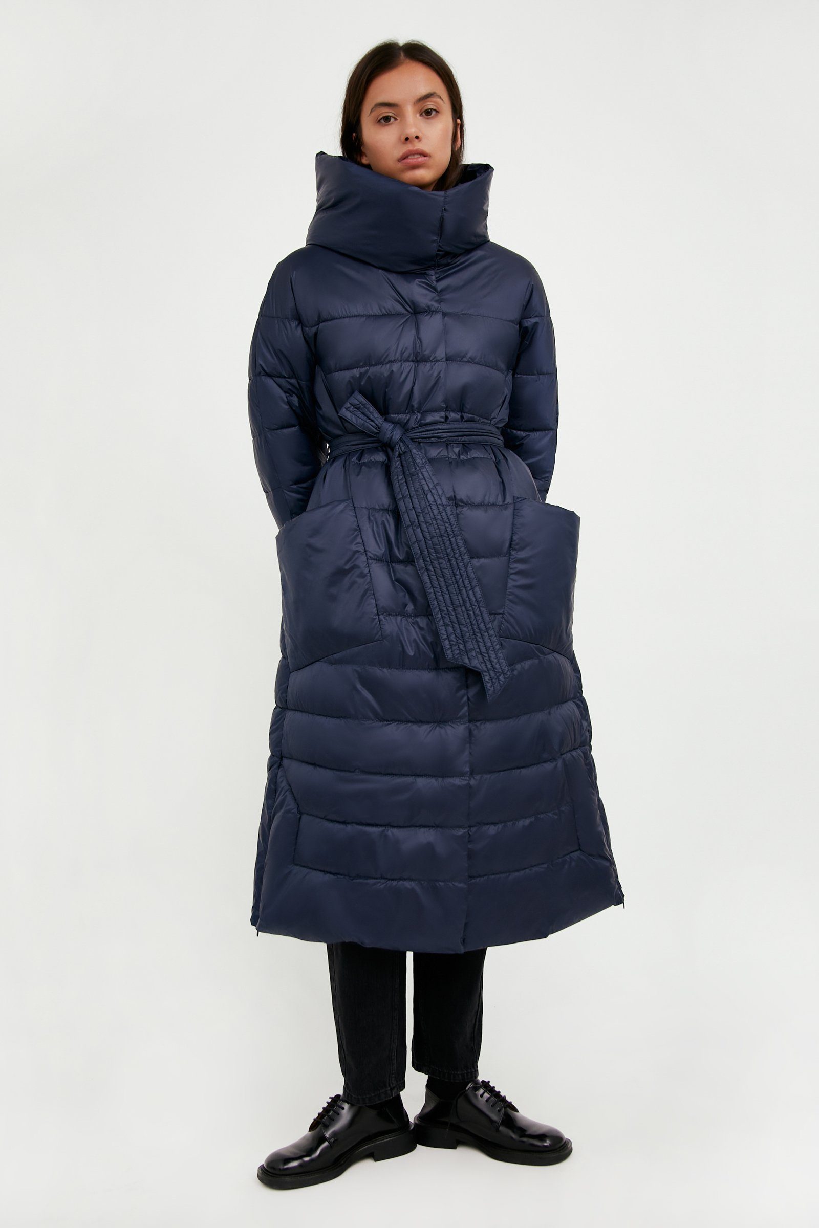 Finn Flare Steppmantel mit modischem Bindegürtel