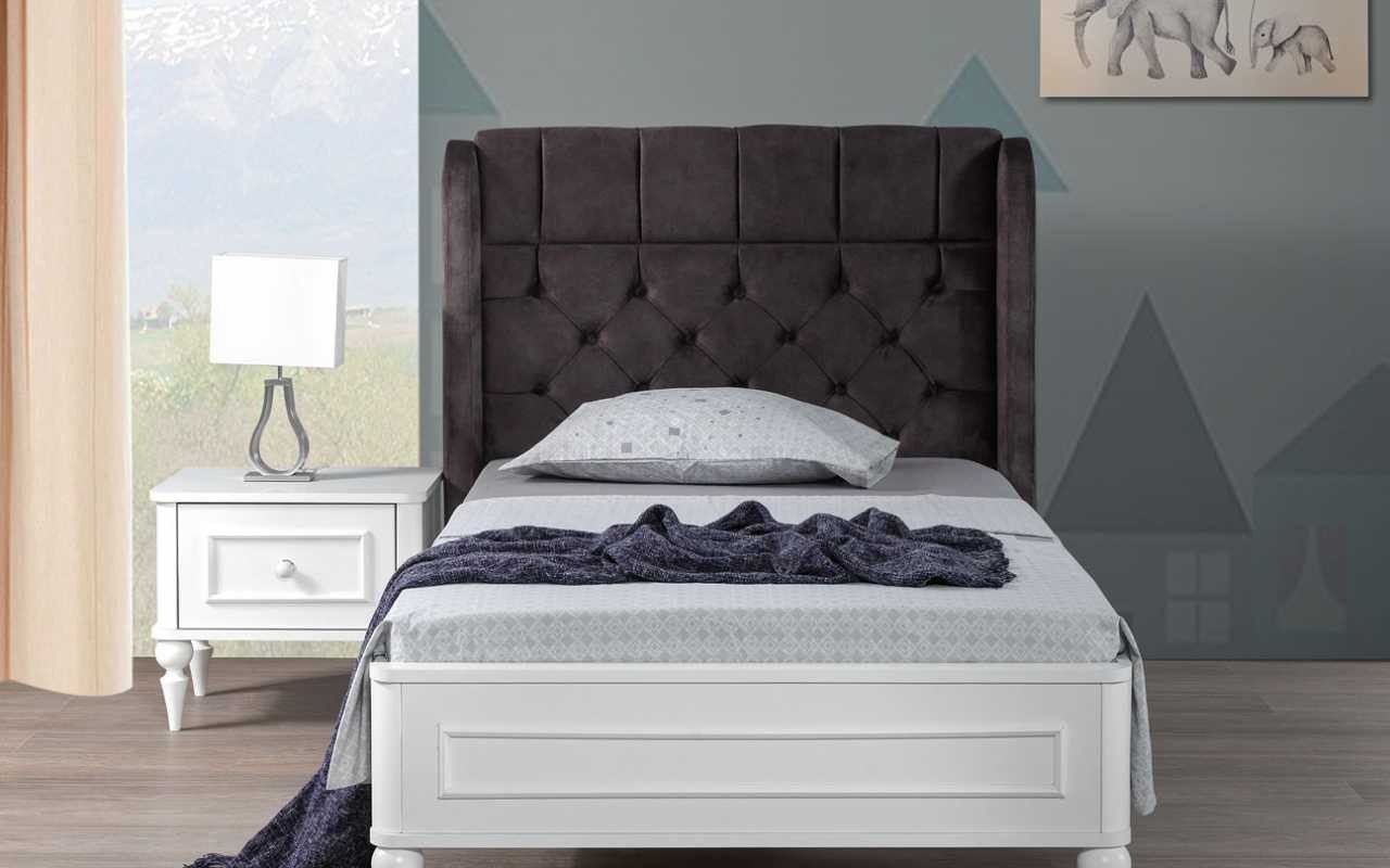 Xlmoebel Polsterbett Chesterfield Kinderbett mit Nachttisch in elegantem Design (Bett mit Nachttisch, 2tlg.Kinderzimmer Set (Bett+Nachttisch), Hergestellt in Europa