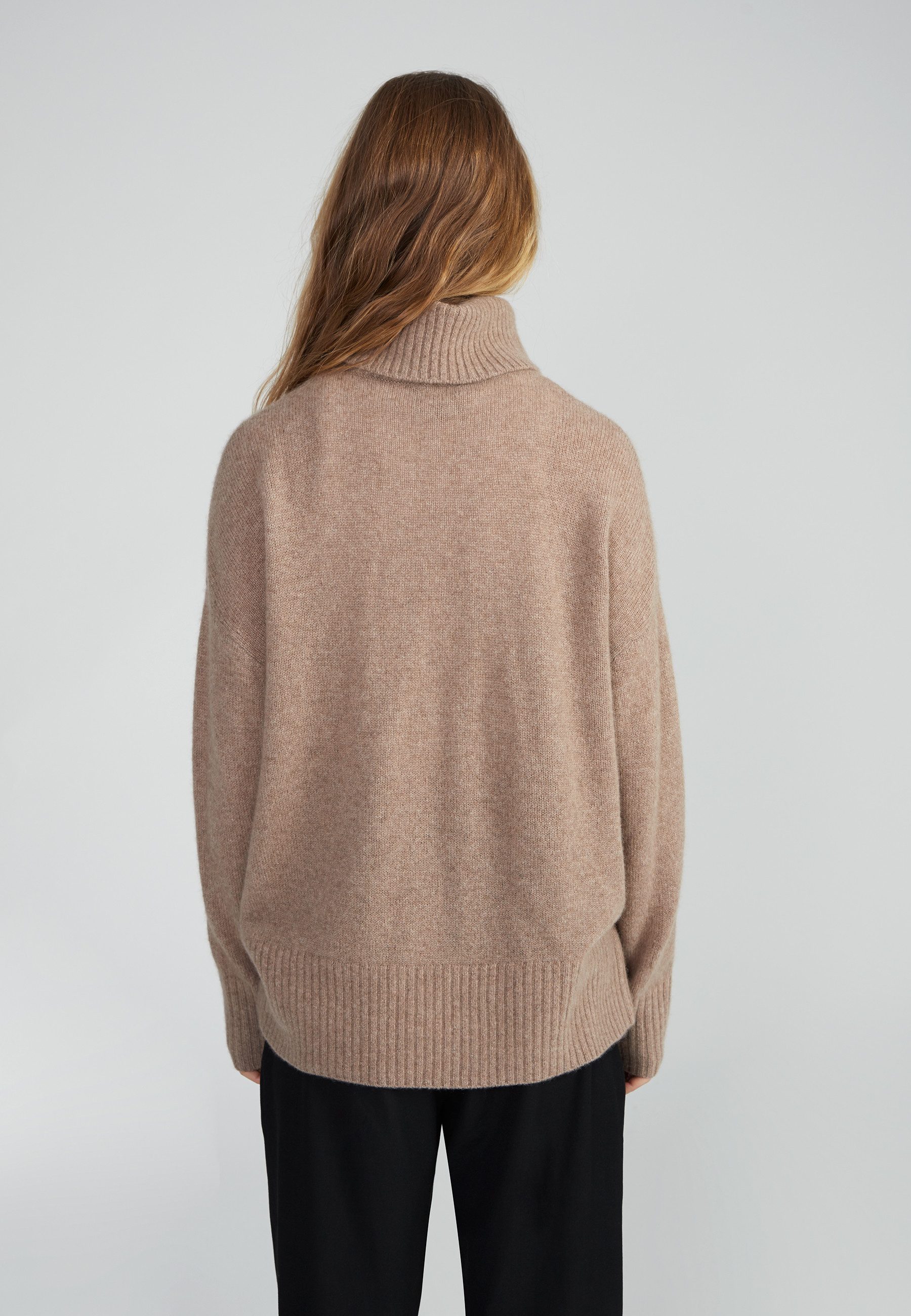 Style & Republic Kaschmirpullover Rollkragenpullover oversize aus 100% Kaschmir Rollkragenpullover oversize aus 100% Kaschmir