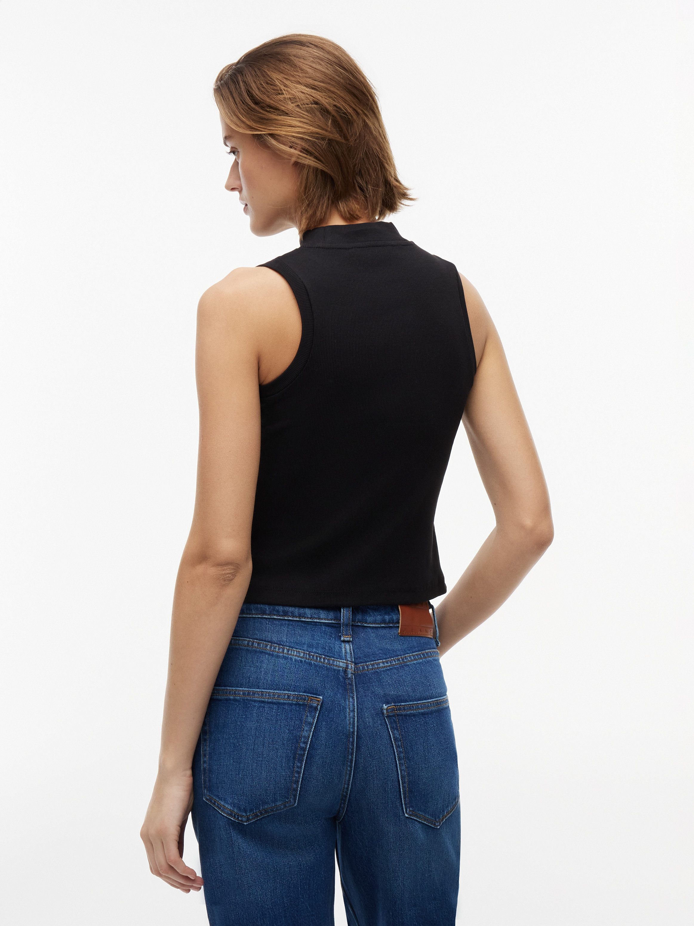 Tommy Jeans Tanktop TJW SLIM BADGE RIB MOCK TANK Baumwollmischung, slim fit, igurbetont, in gerippter Struktur