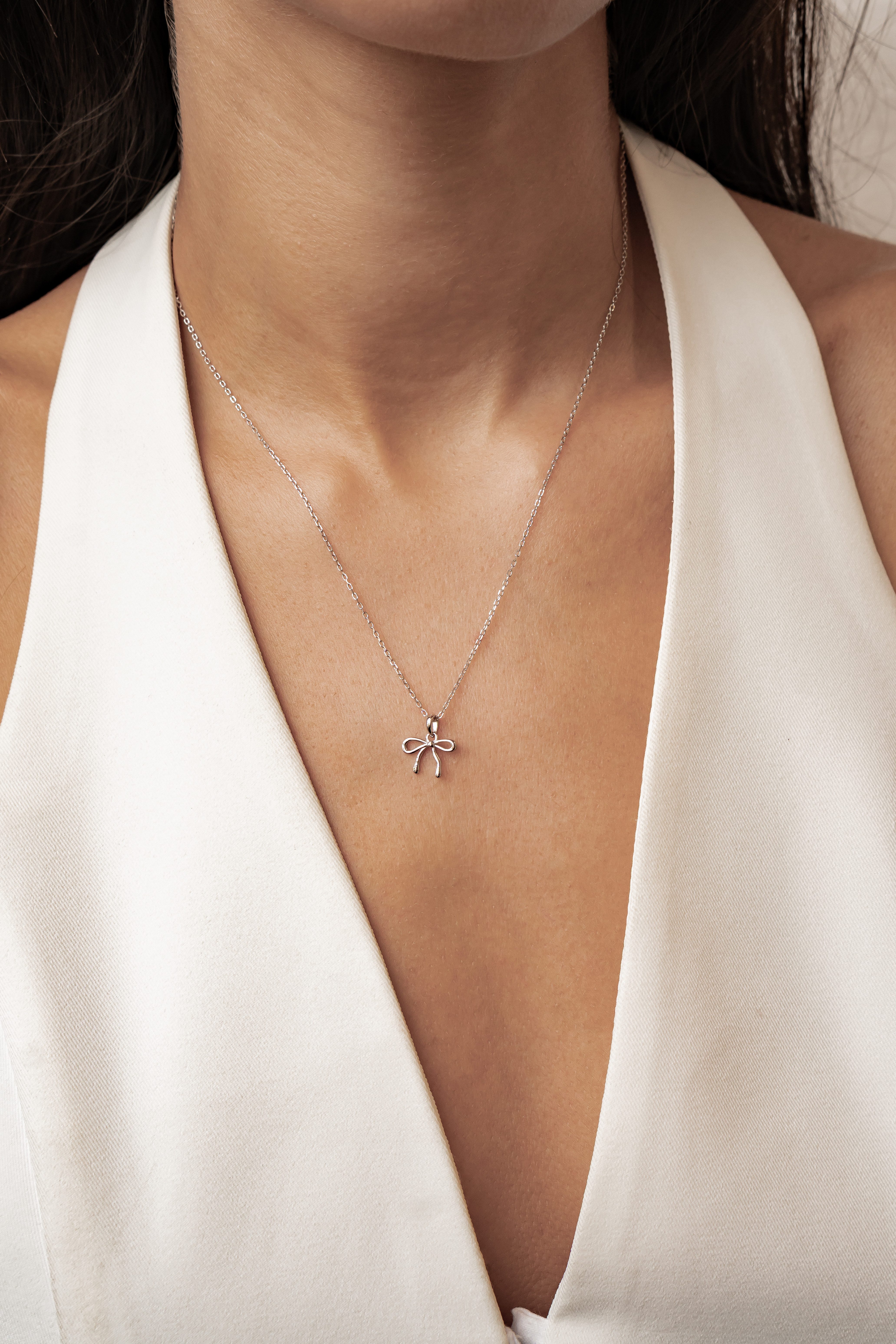 Hey Happiness Silberkette Damen Schleife – 925 Sterling Silber Halskette vergoldet, 41–46 cm verstellbare Kette mit Anhänger, Geschenk für Frauen – Bild 3 von 5