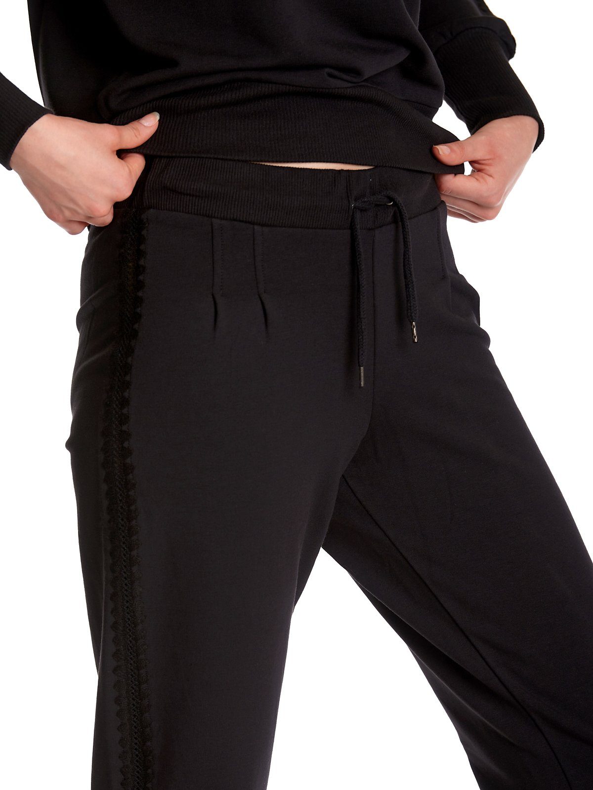 Vive Maria Sweathose Holy Winter