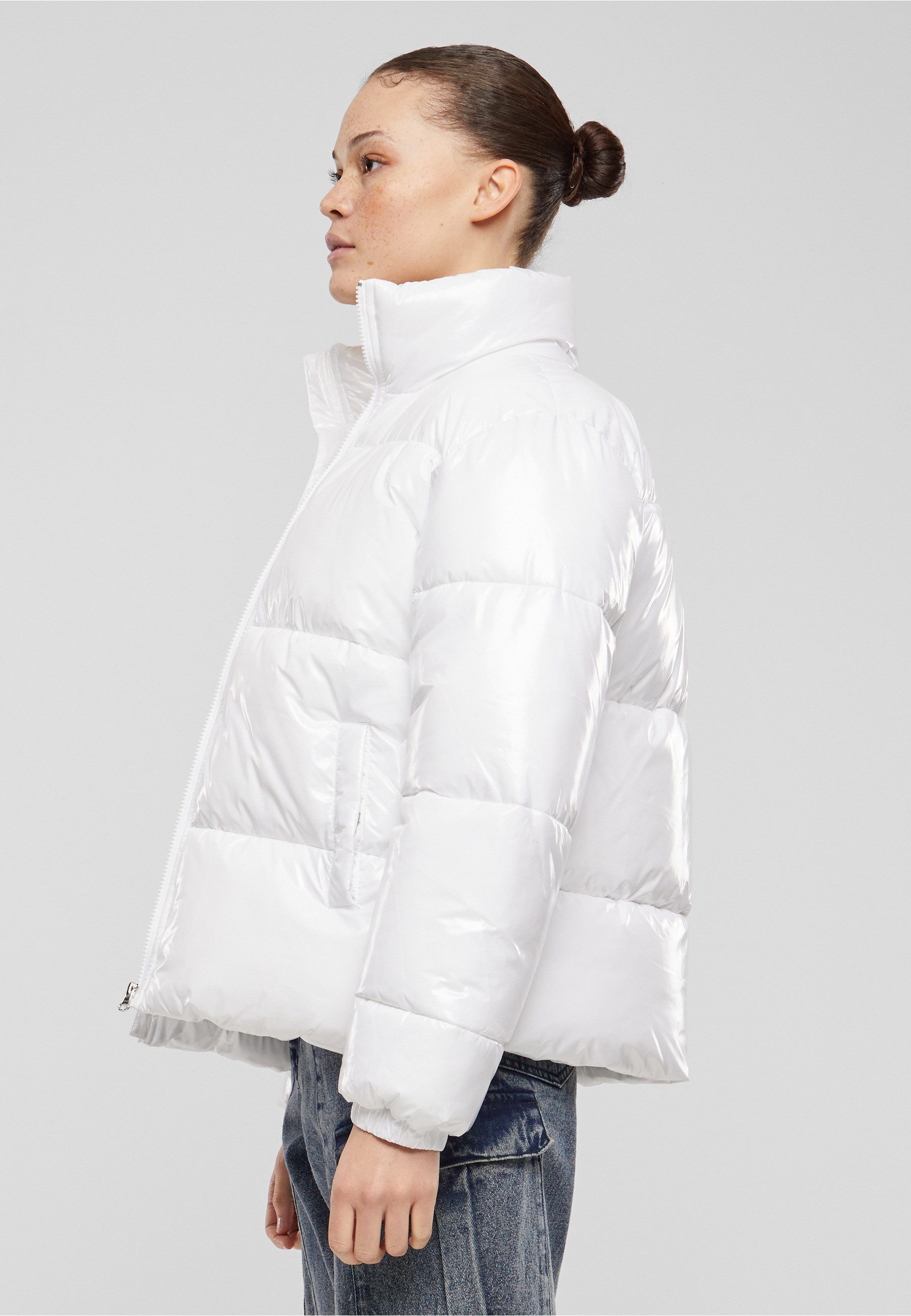URBAN CLASSICS Winterjacke Urban Classics Ladies Recycled Short Shiny Puffer Jacket (1-St)
