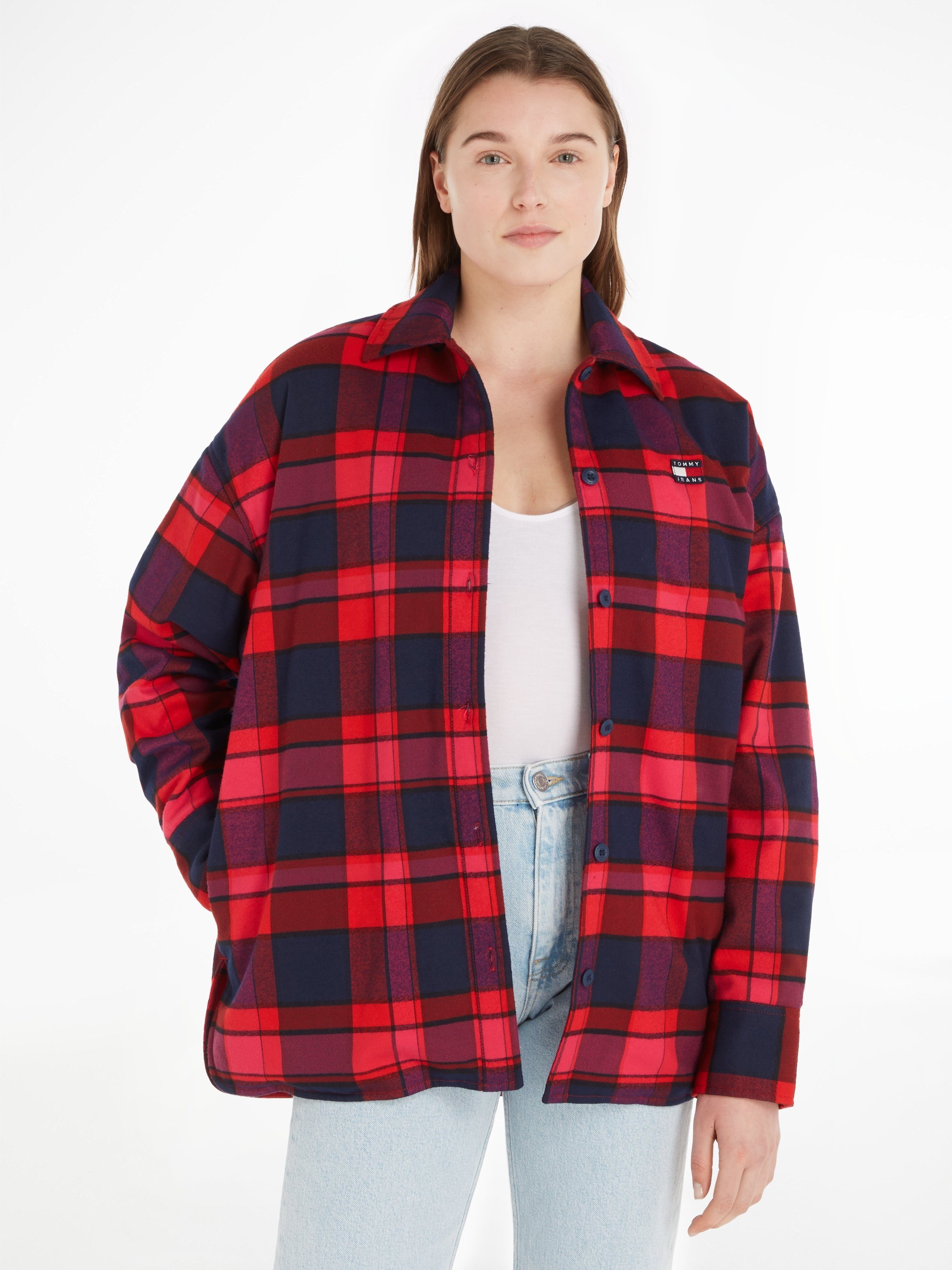 Tommy Jeans Hemdbluse TJW SPR OVS CHECK OVERSHIRT mit Tommy Jeans Label