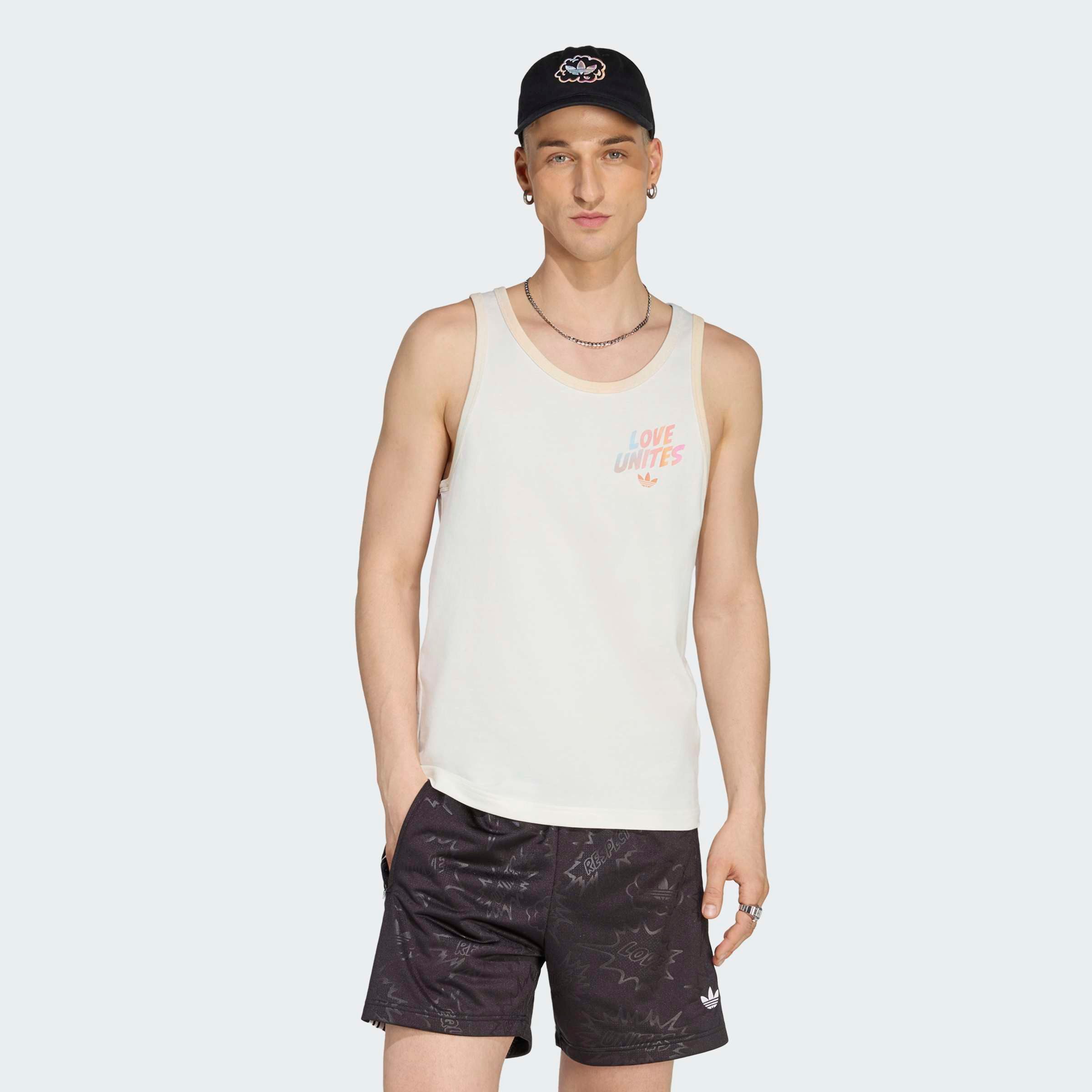 adidas Originals Tanktop PRIDE GFX TANK für Erwachsene, mit Rundhalsausschnitt, ohne Verschluss, aus Baumwolle