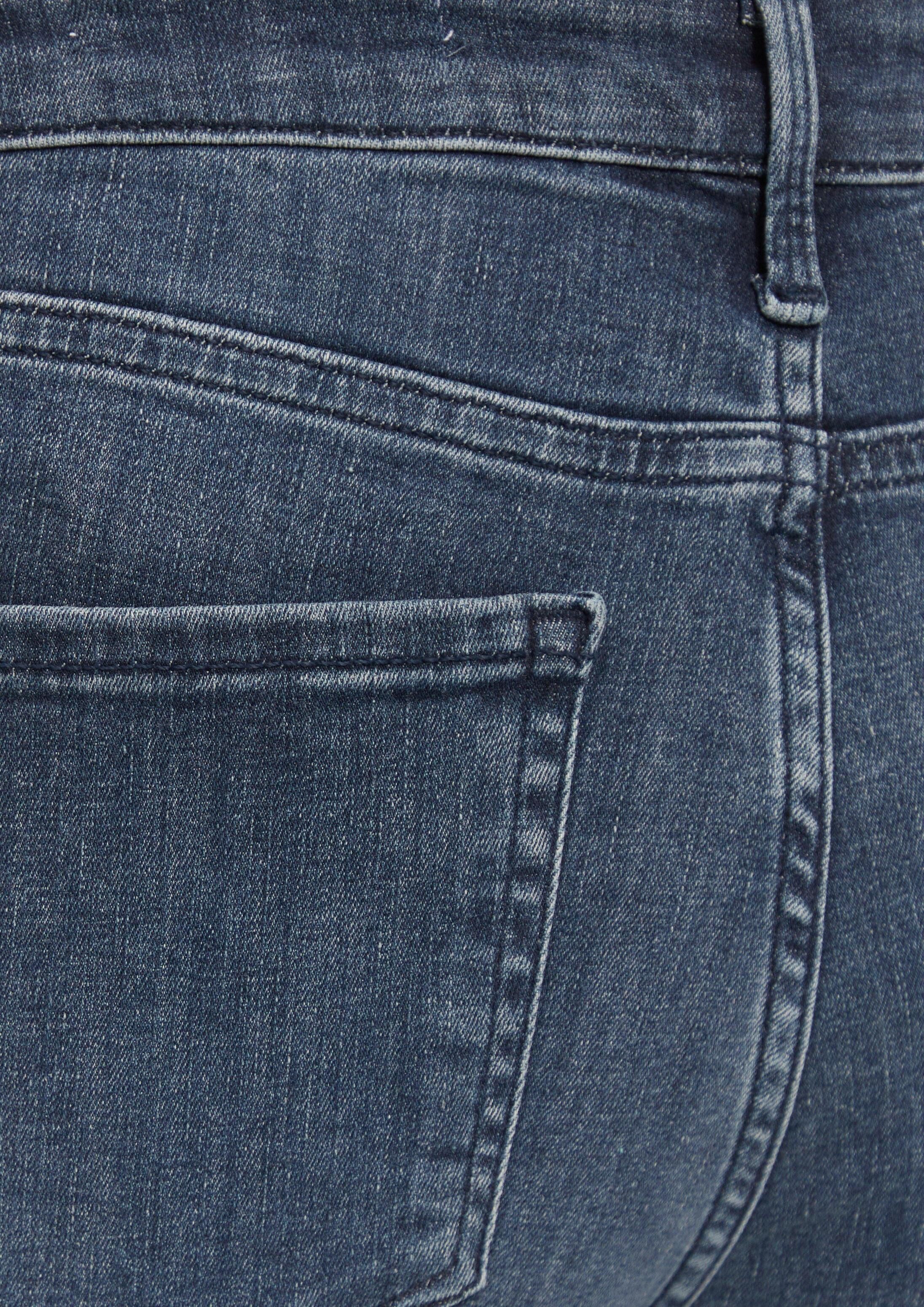 s.Oliver Skinny-fit-Jeans Jeans-Hose IZABELL Jeans Izabell / Skinny Fit / Mid Rise / Skinny Leg