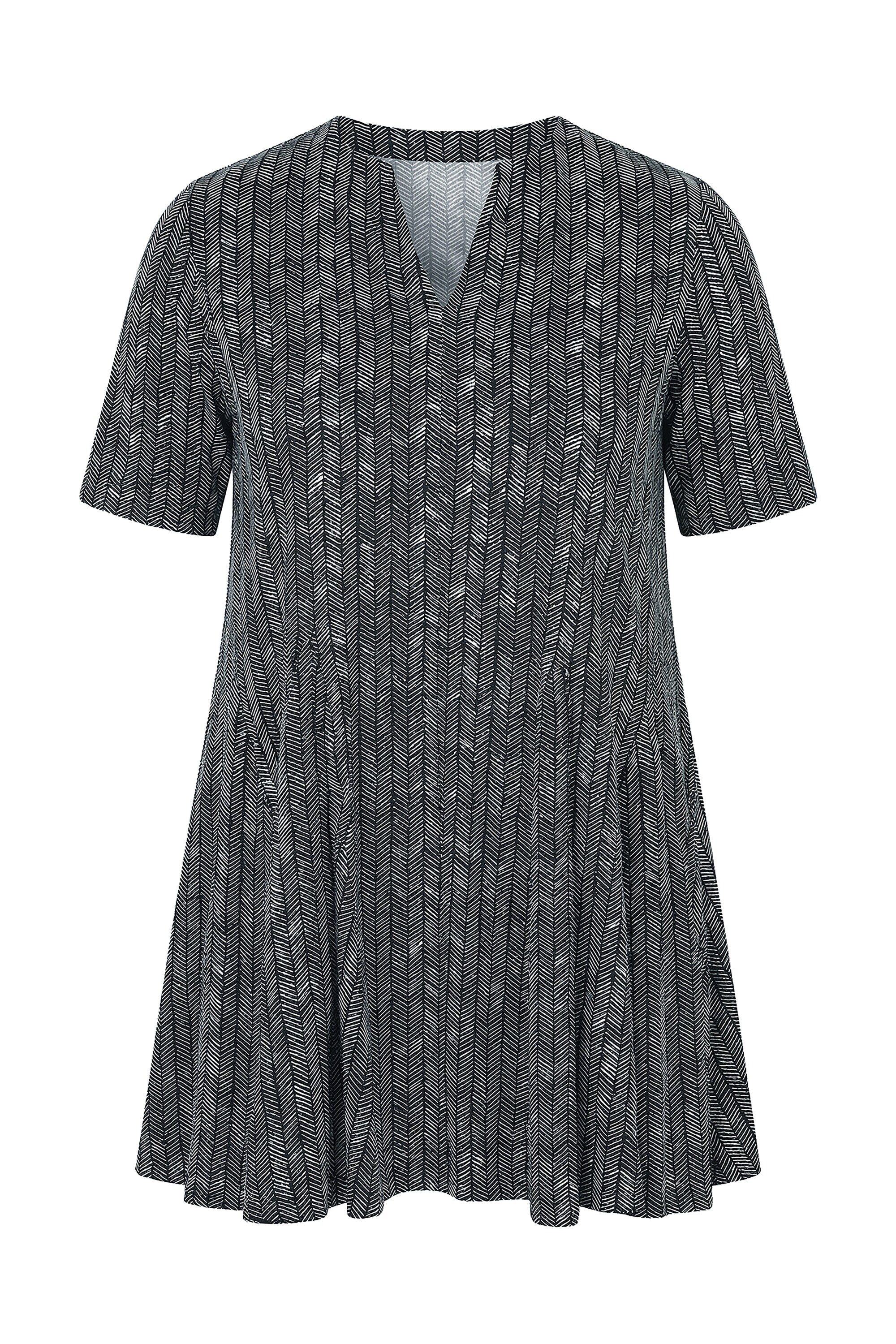 Ulla Popken Longshirt T-Shirt Fischgrat Godetfalten Tunika-Ausschnitt