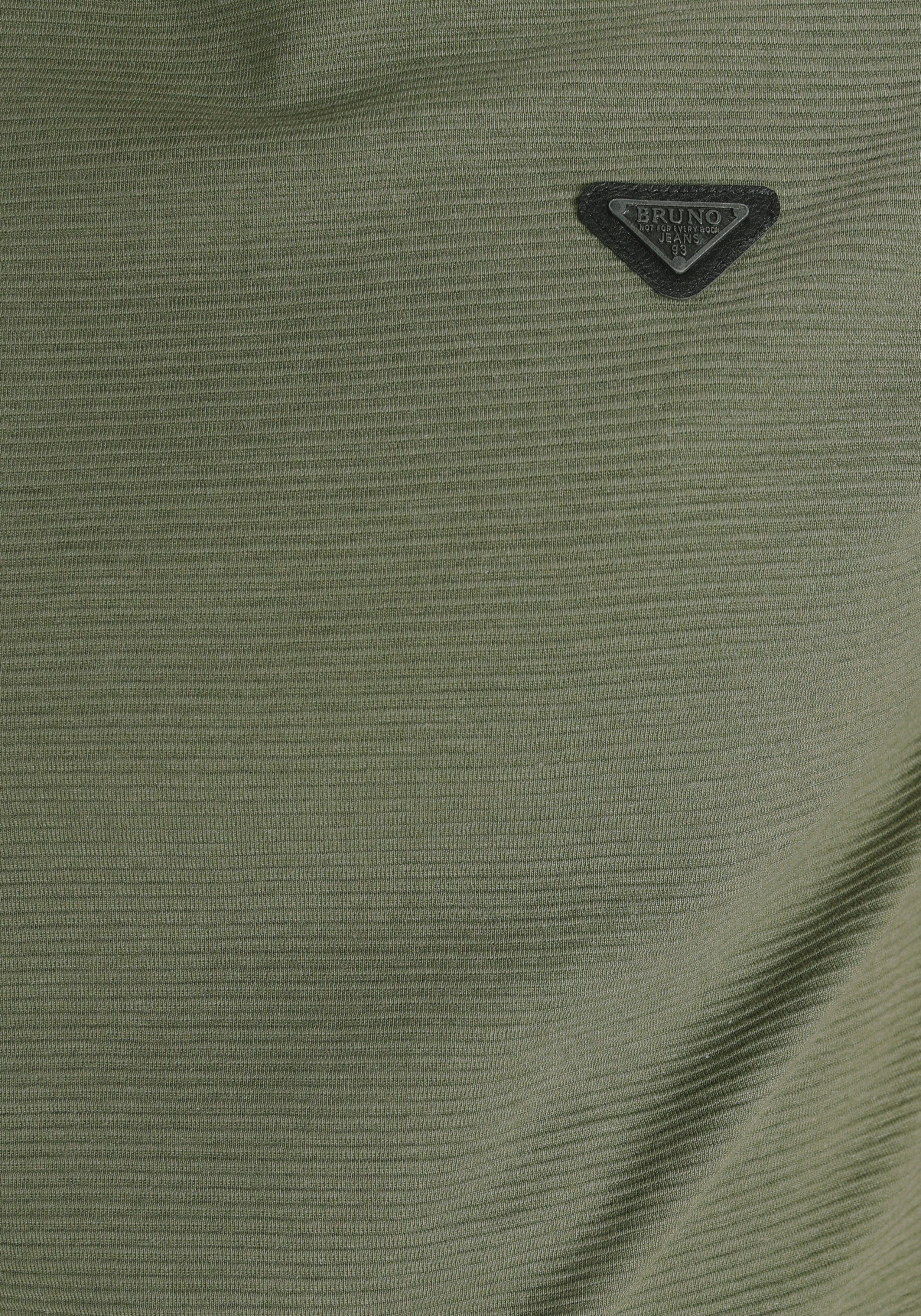 Metall-Badge Banani gerippt T-Shirt leicht oliv mit Bruno