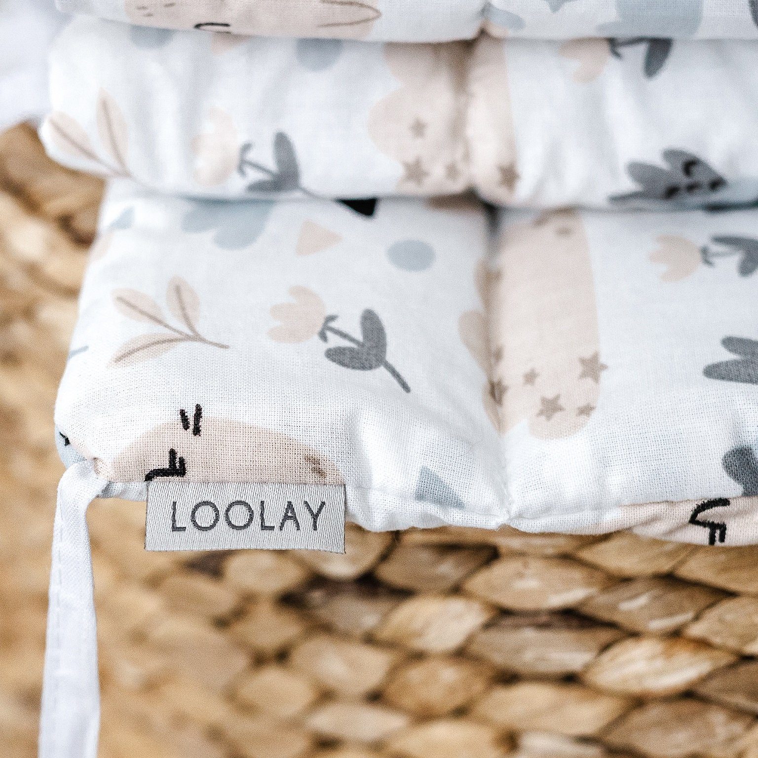 Loolay Bettnestchen HASE Beige Bettumrandung 420, 360, 210, 180 x 30cm Baumwolle BABYNEST, (Babybett Bettschutzgitter Umrandung Baby Kopfschutz, Premium Babyausstattung Ostern GESCHENK), LOOLAY® - 100% Europäische Stoffe und Kleinserien-Nähen!