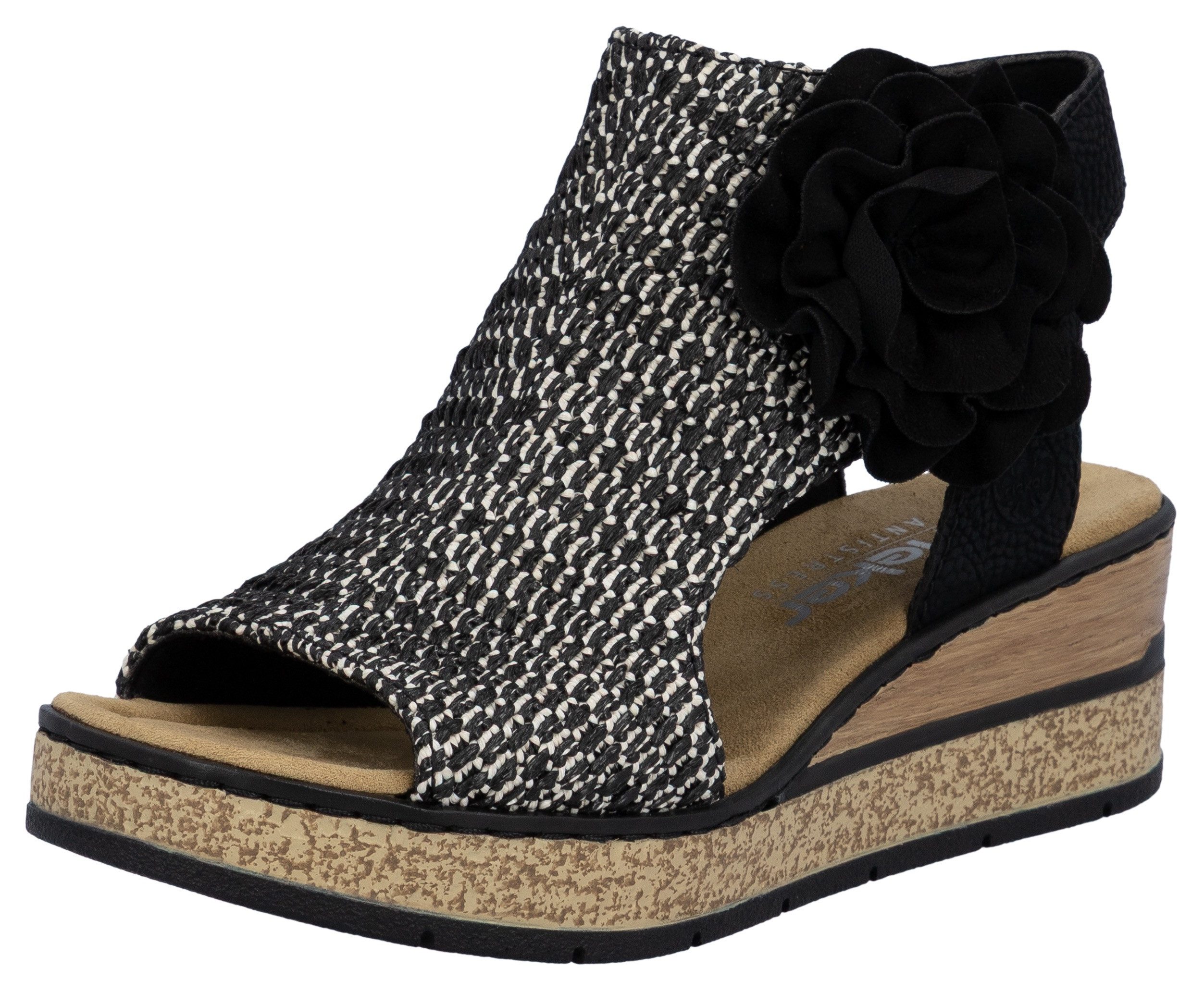 Rieker Schaftsandalette Keilsandale, Sommerschuh, Plateausandalette mit Blüte