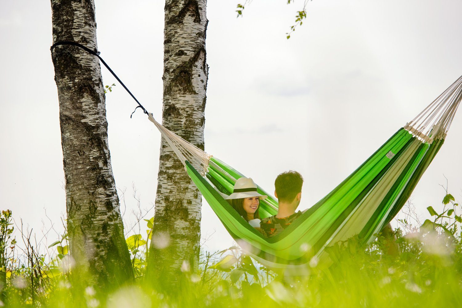 Amazonas Hängematte XXL Paradiso (Liegefläche ca. 250 x 175 cm, Belastbarkeit max. 200 kg), Handgefertigt, aus recycelten Materialien
