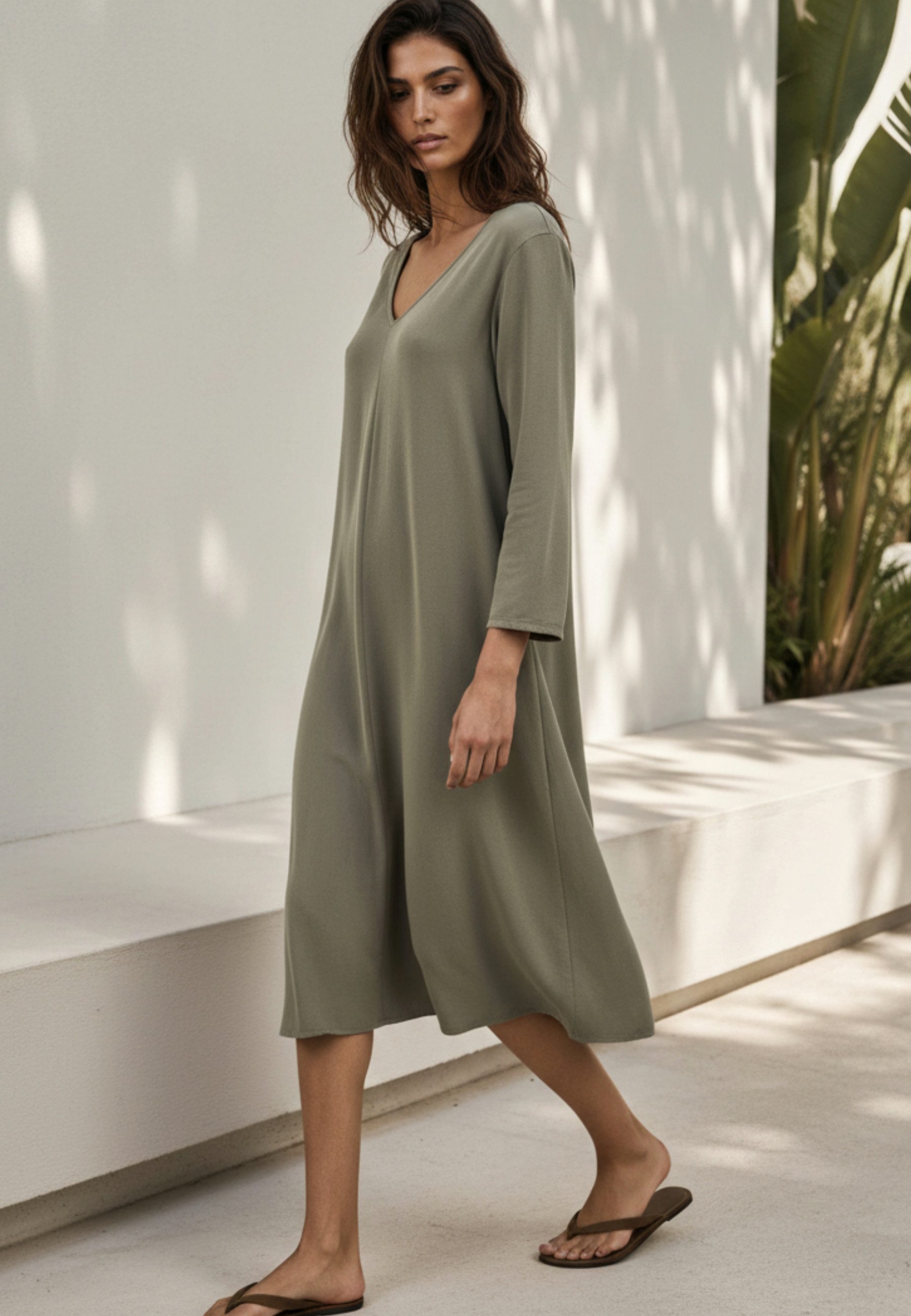 Andijamo-Fashion Midikleid MODERN MUSE Midikleid in leicht ausgestellter A-Linie