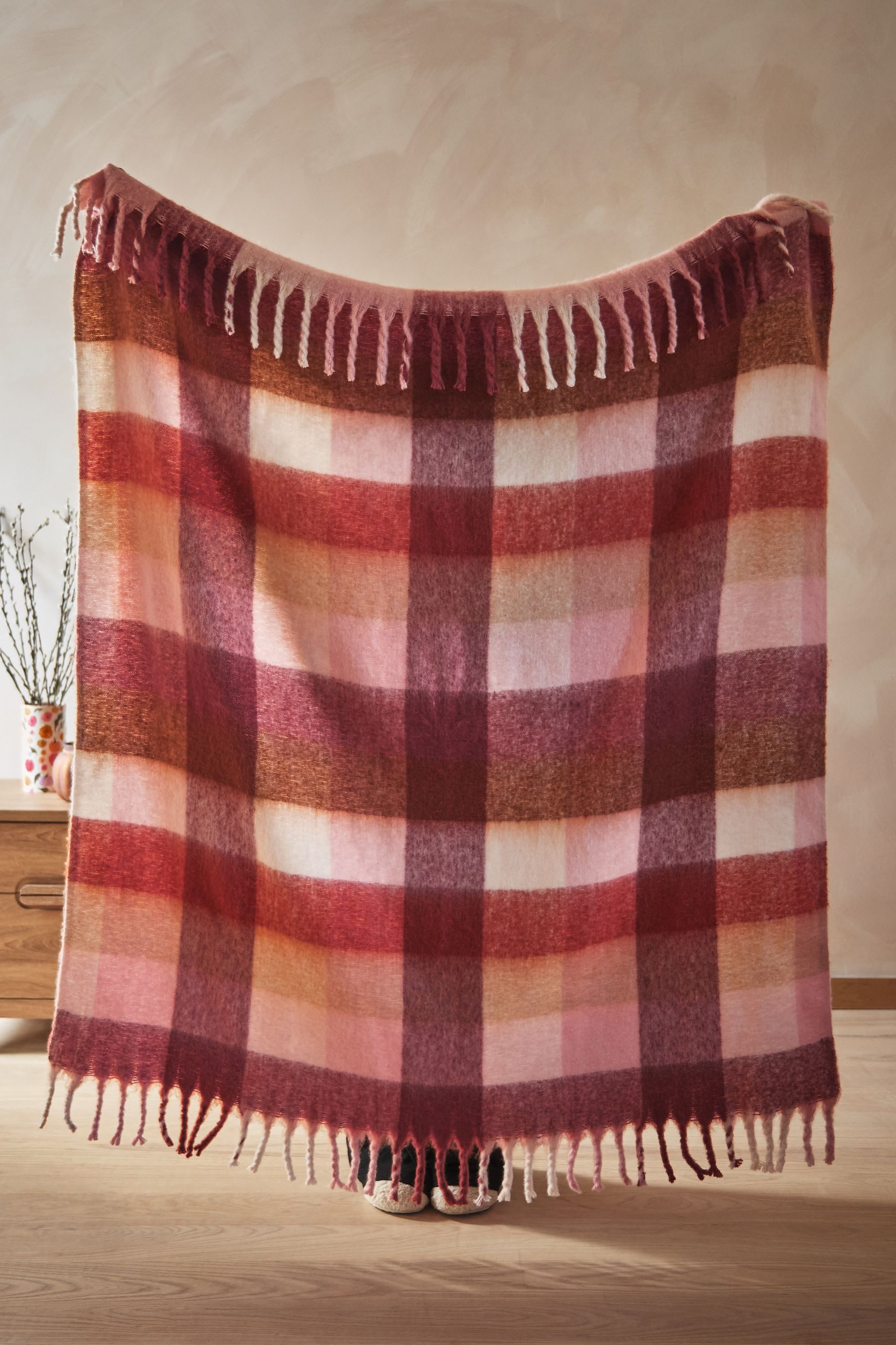 Next Tagesdecke Kuscheldecke mit Karomuster