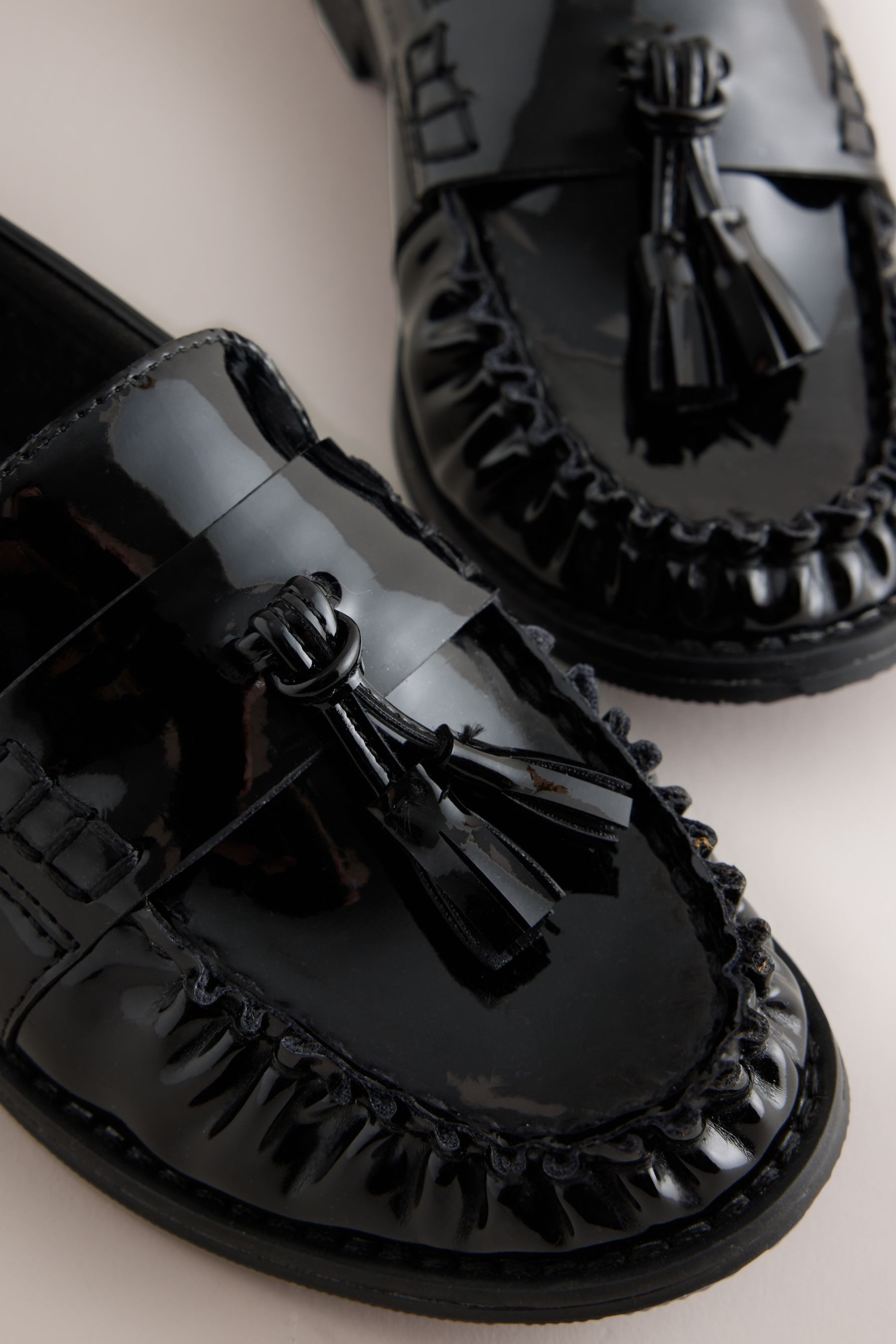 Next Loafer mit Raffung aus Leder für die Schule Loafer (1-tlg)