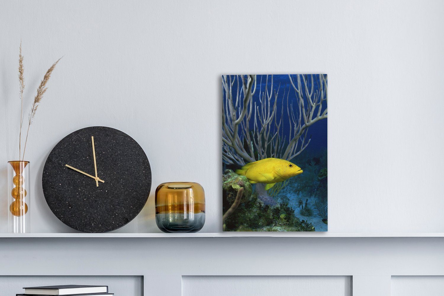 OneMillionCanvasses® - fertig Gelb Gemälde, cm inkl. (1 St), 20x30 Koralle, Zackenaufhänger, Leinwandbild bespannt - Fisch Leinwandbild