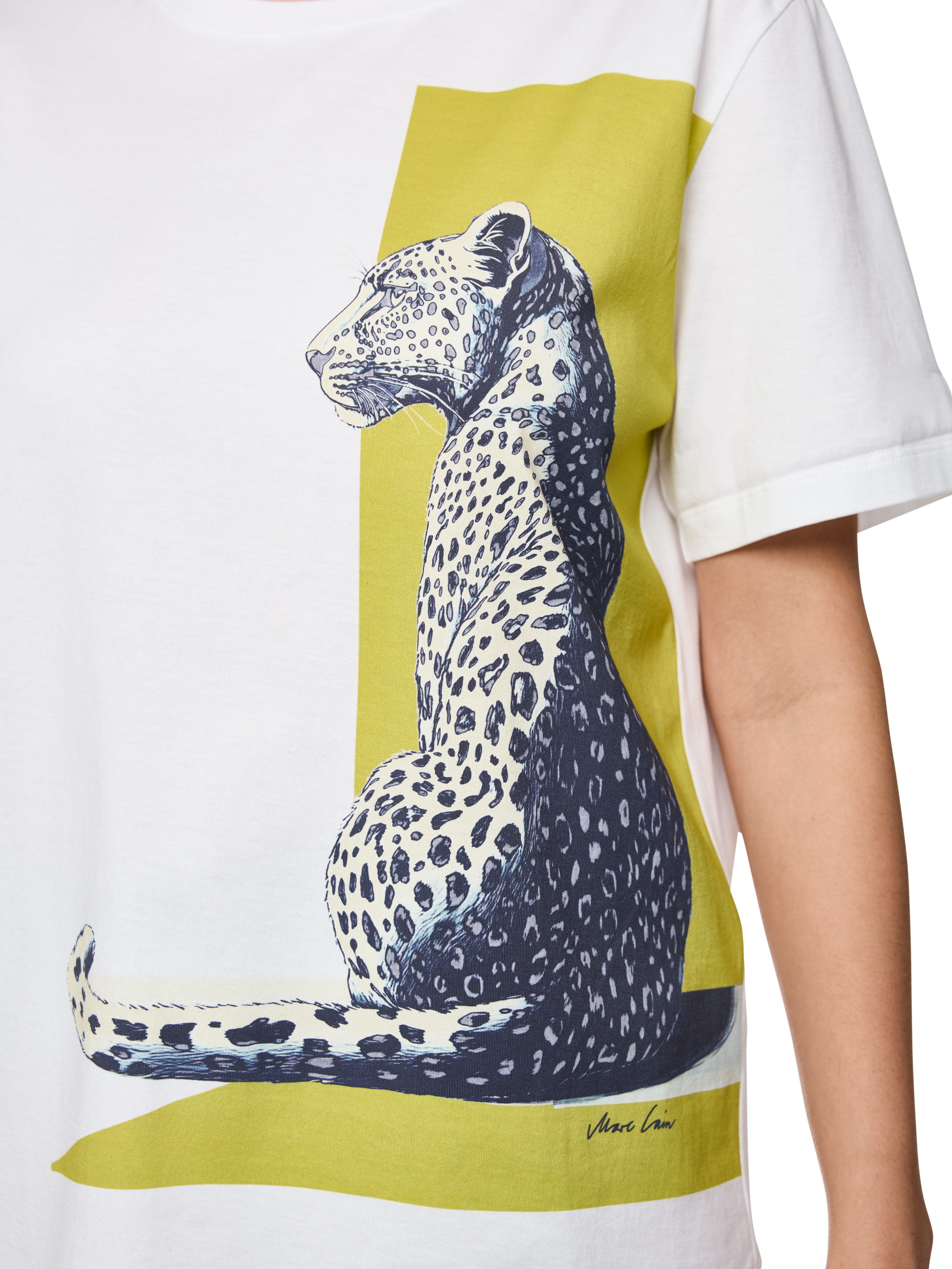 Marc Cain T-Shirt Leolicious Premium Damenmode mit Leo-Print – Bild 4 von 5