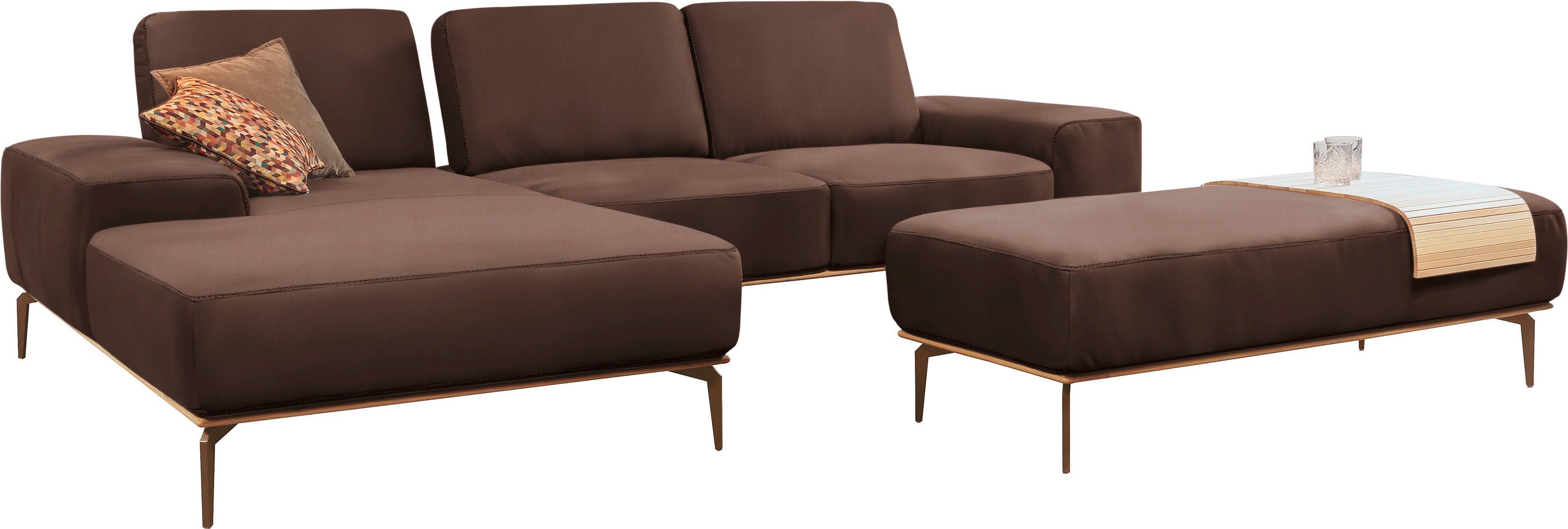 W.SCHILLIG Ecksofa run, Designsofa mit tollem Sitzkomfort, L-Form, mit Holzsockel, Füße in Bronze pulverbeschichtet, Breite 299 cm. € 3.874,99