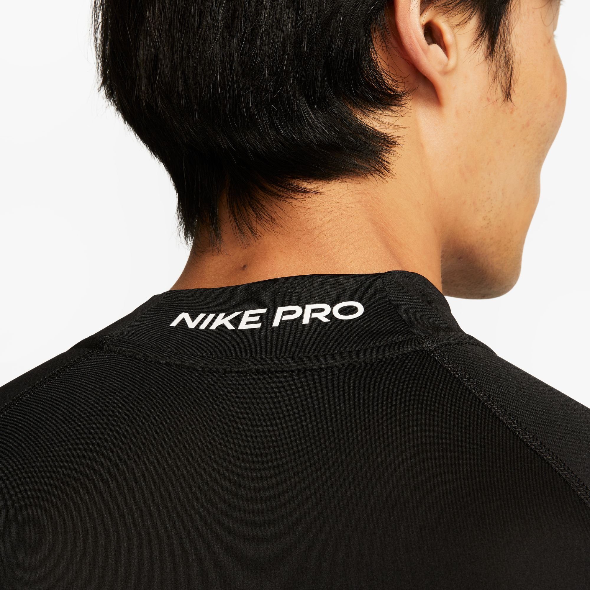 Nike Trainingsshirt MEN'S MOCK-NECK TOP DRI-FIT LONG-SLEEVE PRO TIGHT-FITTING