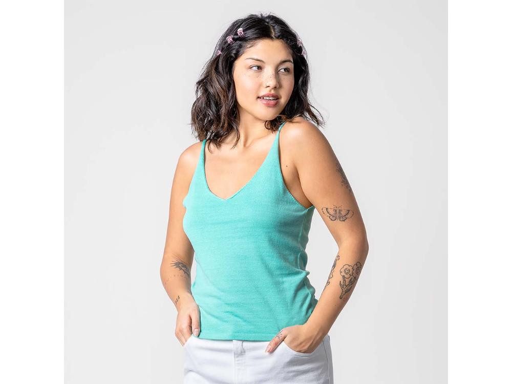 trueStory V-Shirt trueStory Bio-Damen-Stricktop 'FIANNA' mit V-Aussc