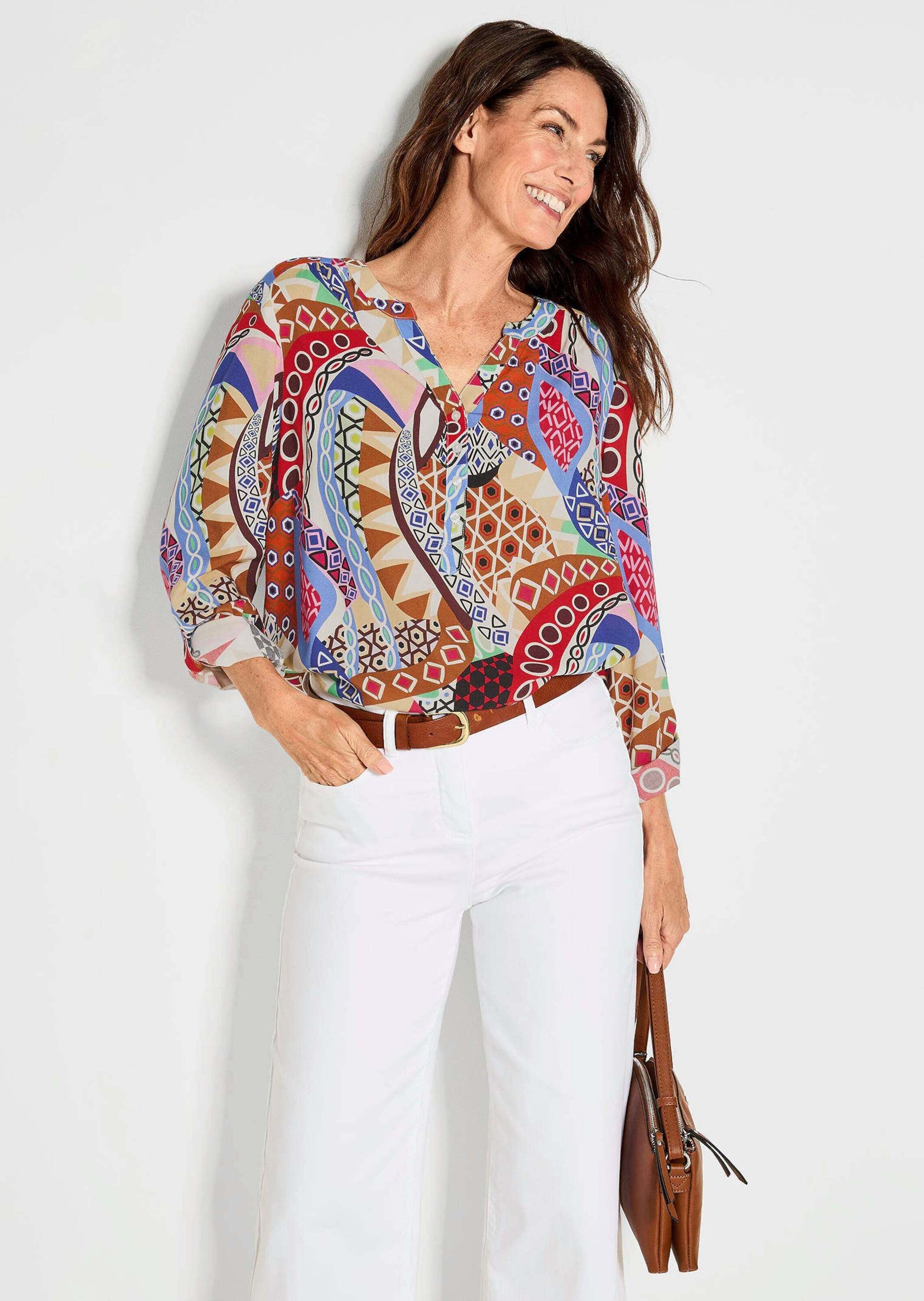 GOLDNER Schlupfbluse Kurzgröße: Florale Druckbluse mit V-Ausschnitt Viskosebluse mit Seitenschlitzen und Langarm