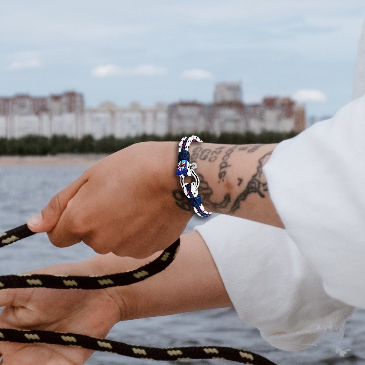 Casual Armband Schäckel verschluss Armband "IRVETTE" Maritime UNIQAL.de style, handgefertigt) nautics Segeltau, (Edelstahl, Segeltau nautics, aus