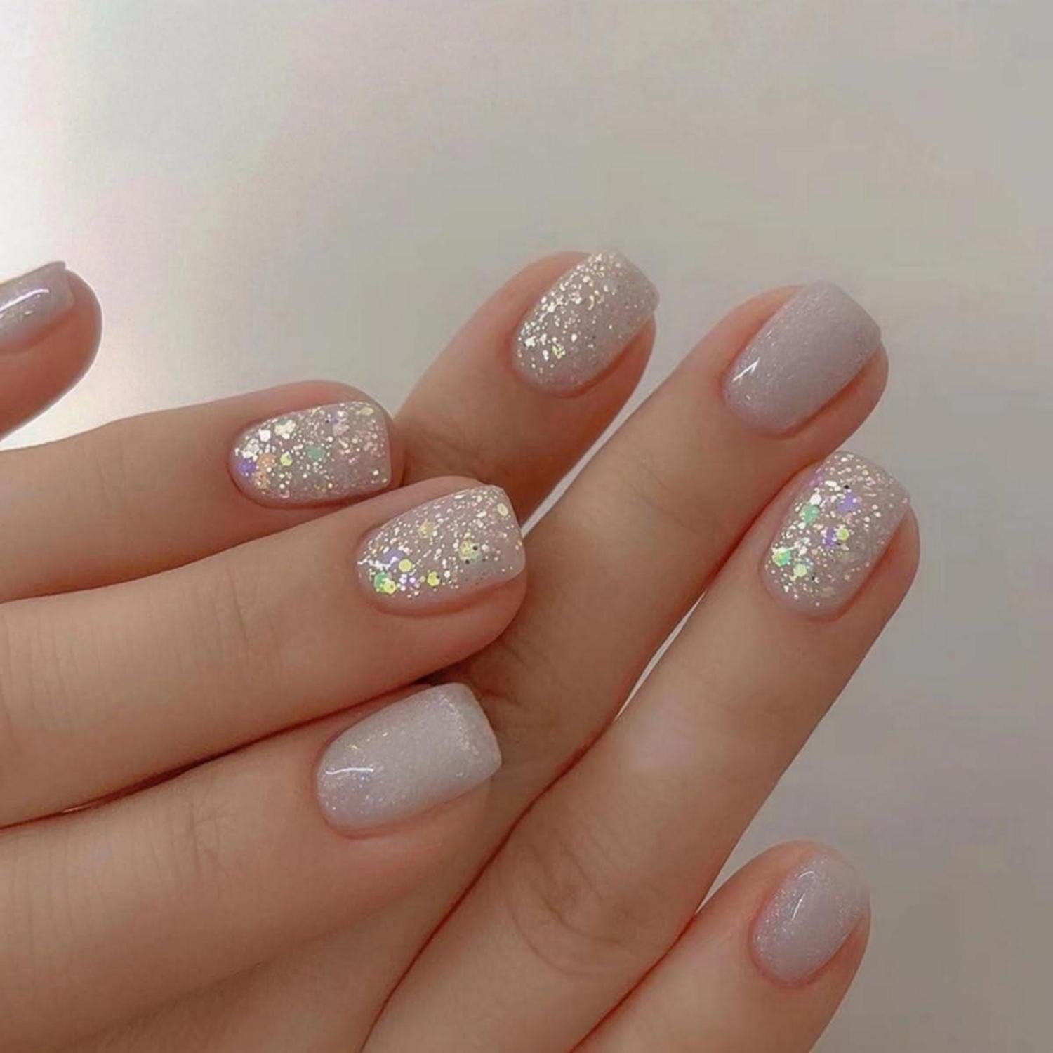 Kunstfingernägel 24 Stück Milchig Eckig Nägel Aufkleben Kurz Weiß Glossy Press on Nails