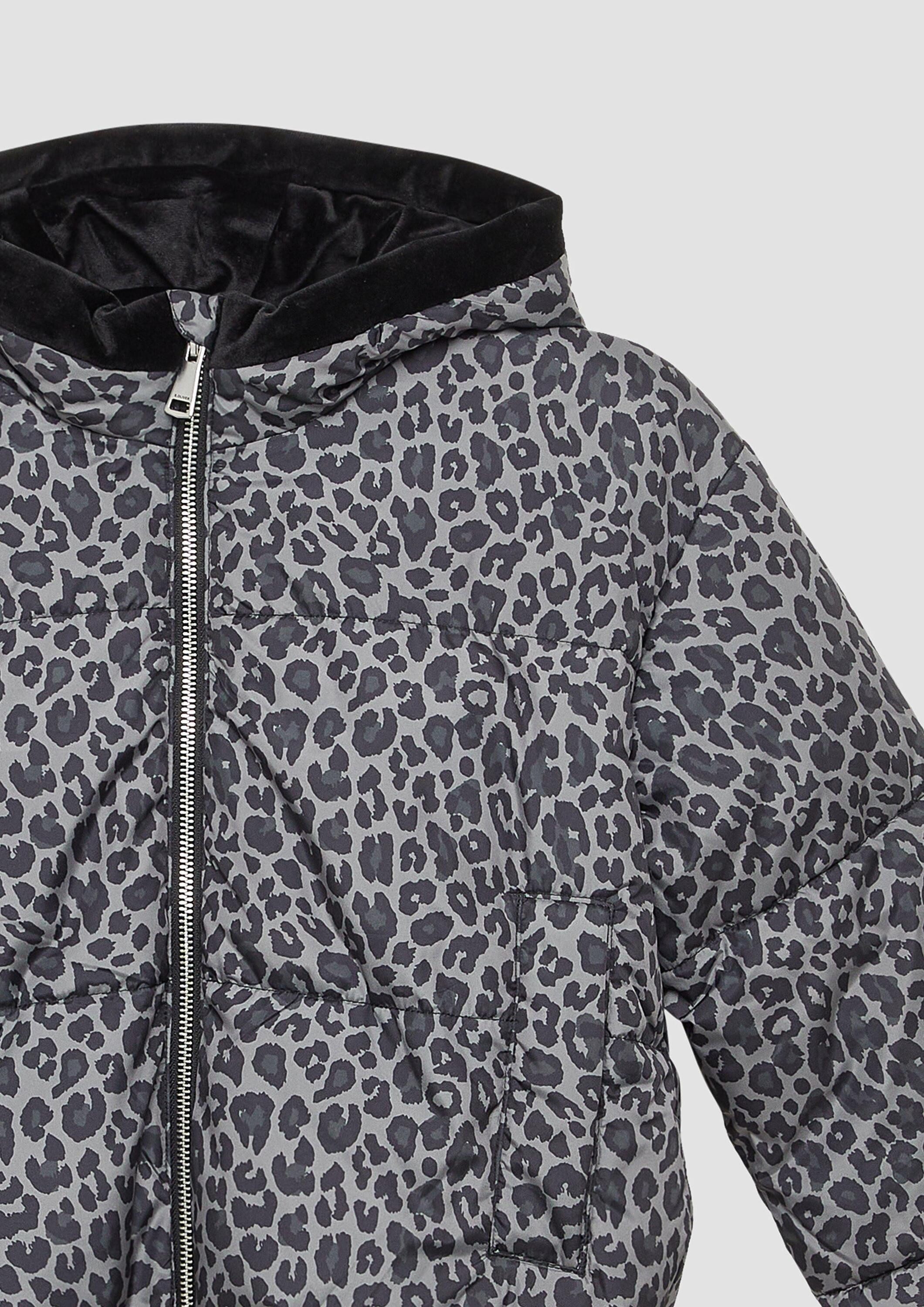 s.Oliver Funktionsjacke Outdoor-Jacke Steppjacke mit Leo-Print und samtigem Fleecefutter