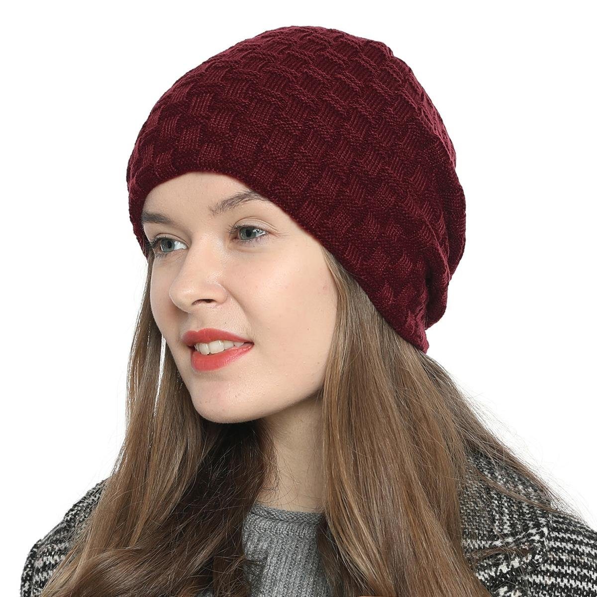 DonDon Beanie Damen Beanie Winter Slouch Style mit Innenfutter (Packung, 1-St) Wintermütze, Beanie mit Flechtmuster und Teddyfleece dunkelrot