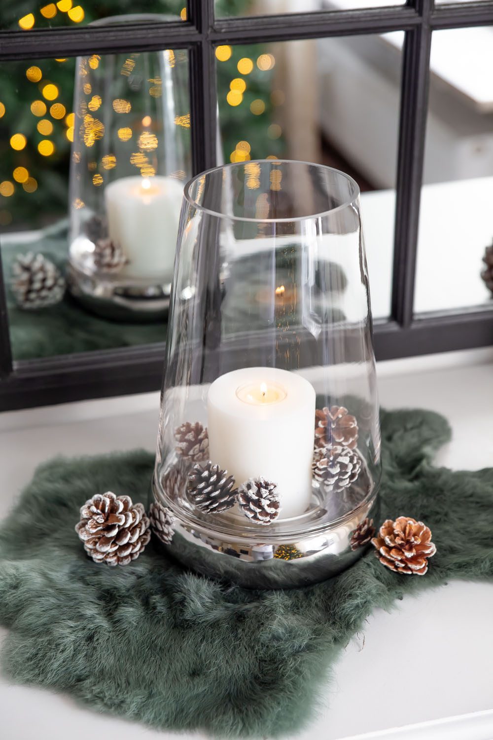 EDZARD Windlicht Bora, Glas, Silber-Optik, Laterne für Stumpenkerzen, Ø 18 cm