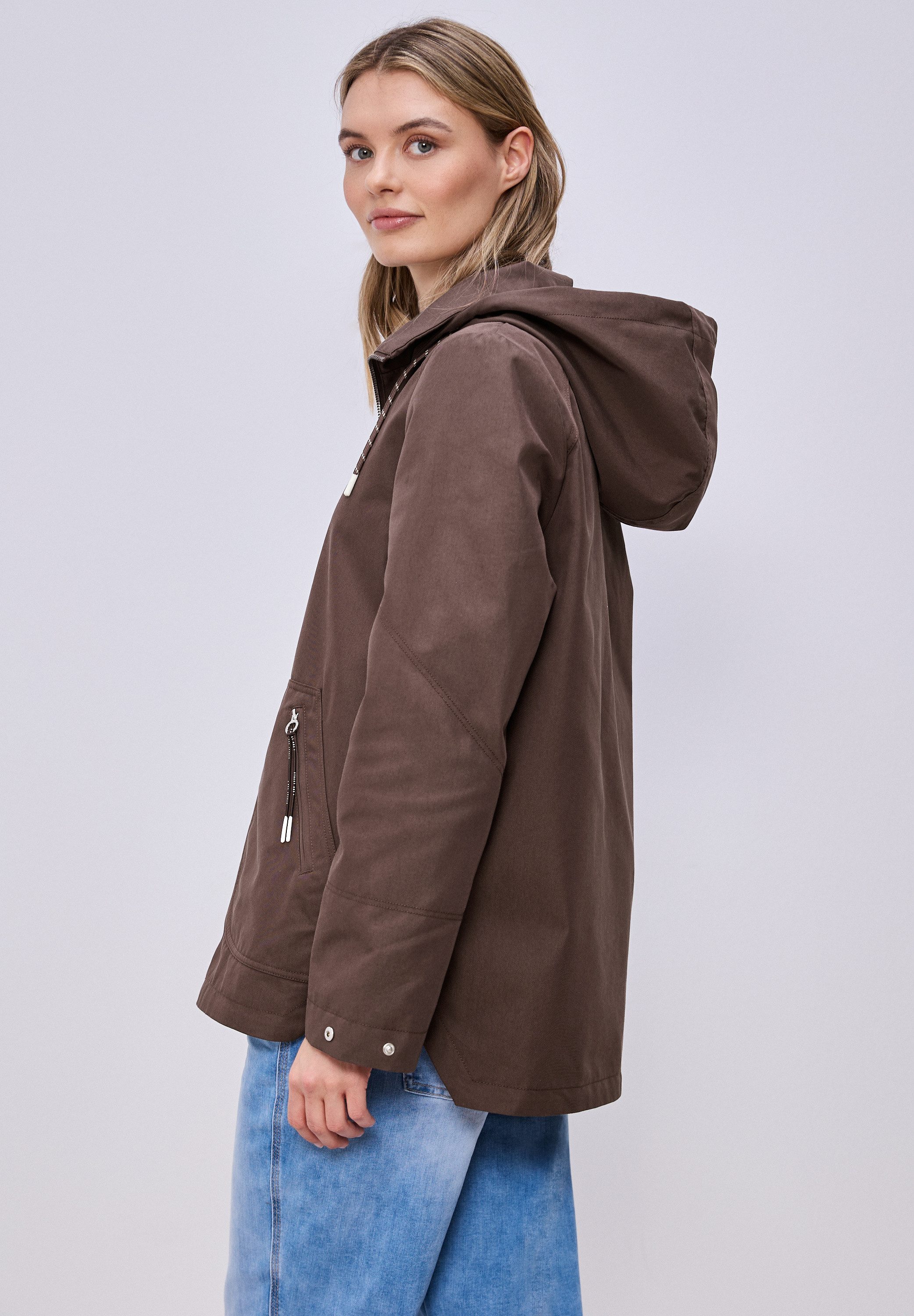 STREET ONE Parka mit seitlichen Zipper‑Taschen und Nieten‑Details an den Är günstig online kaufen