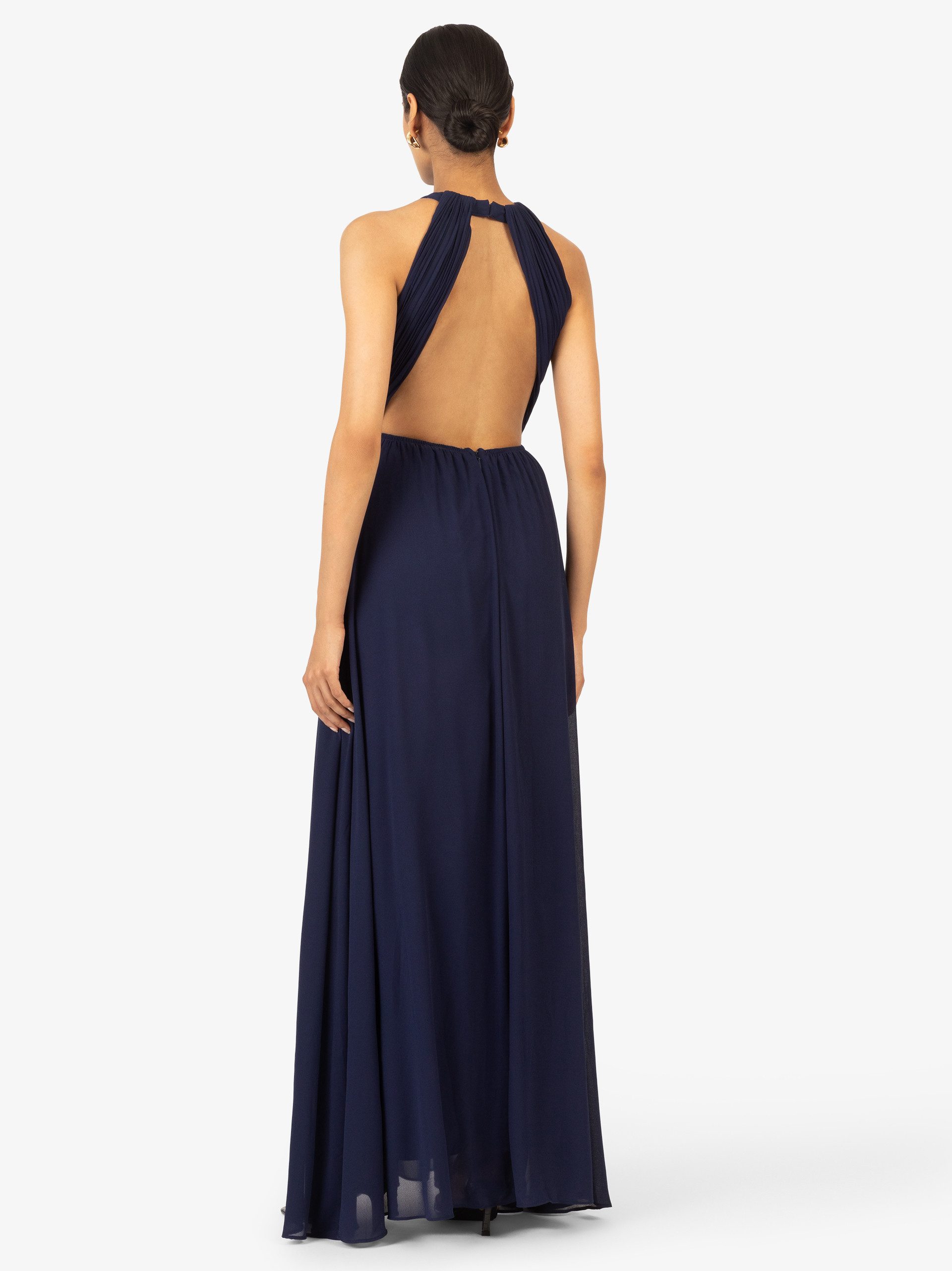 Kraimod Abendkleid mit kleinem Schlitz im Bereich der Brust