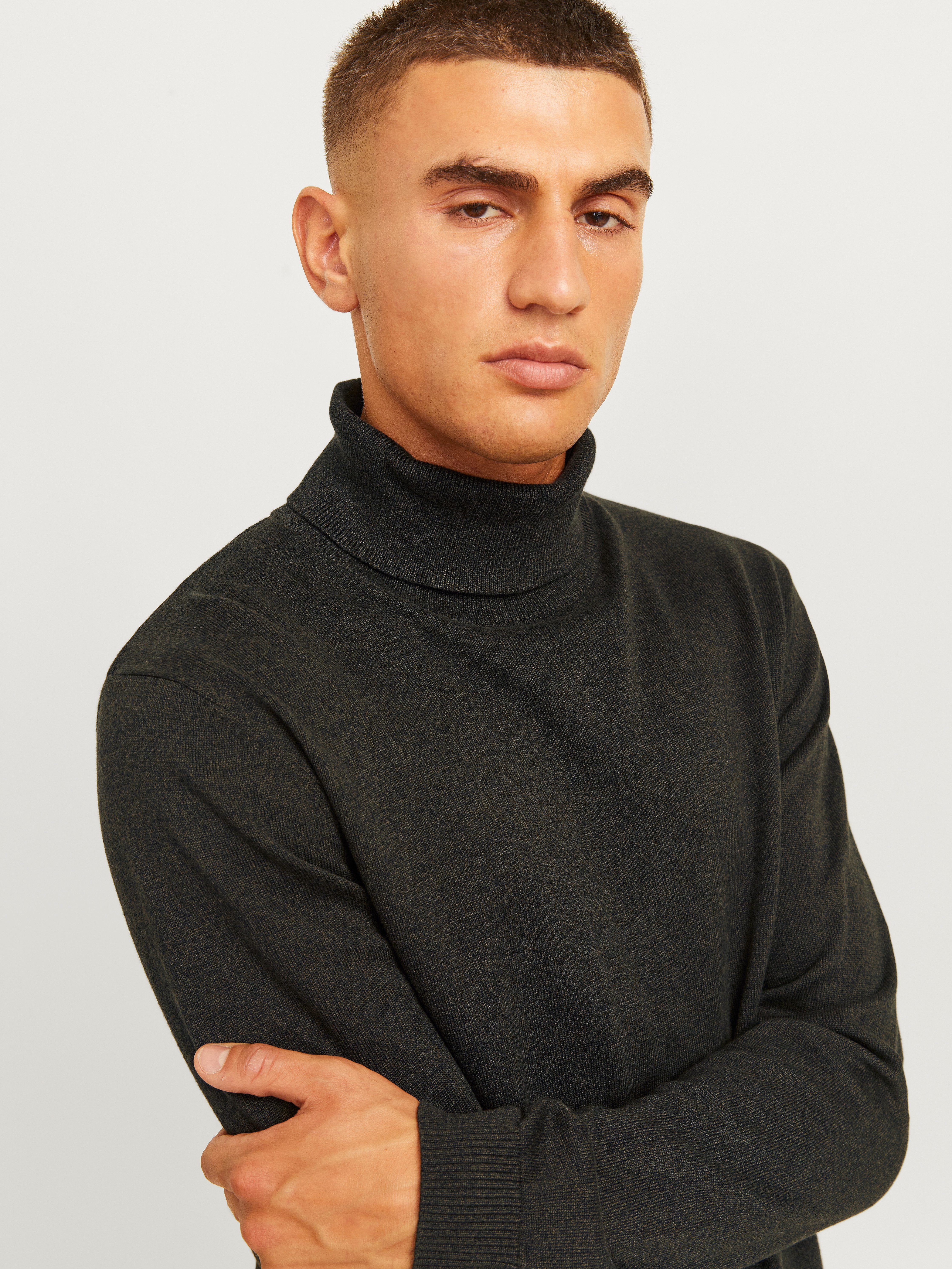 Jack & Jones Rollkragenpullover JJEBASIC mit hohem Tragekomfort unifarben, günstig online kaufen