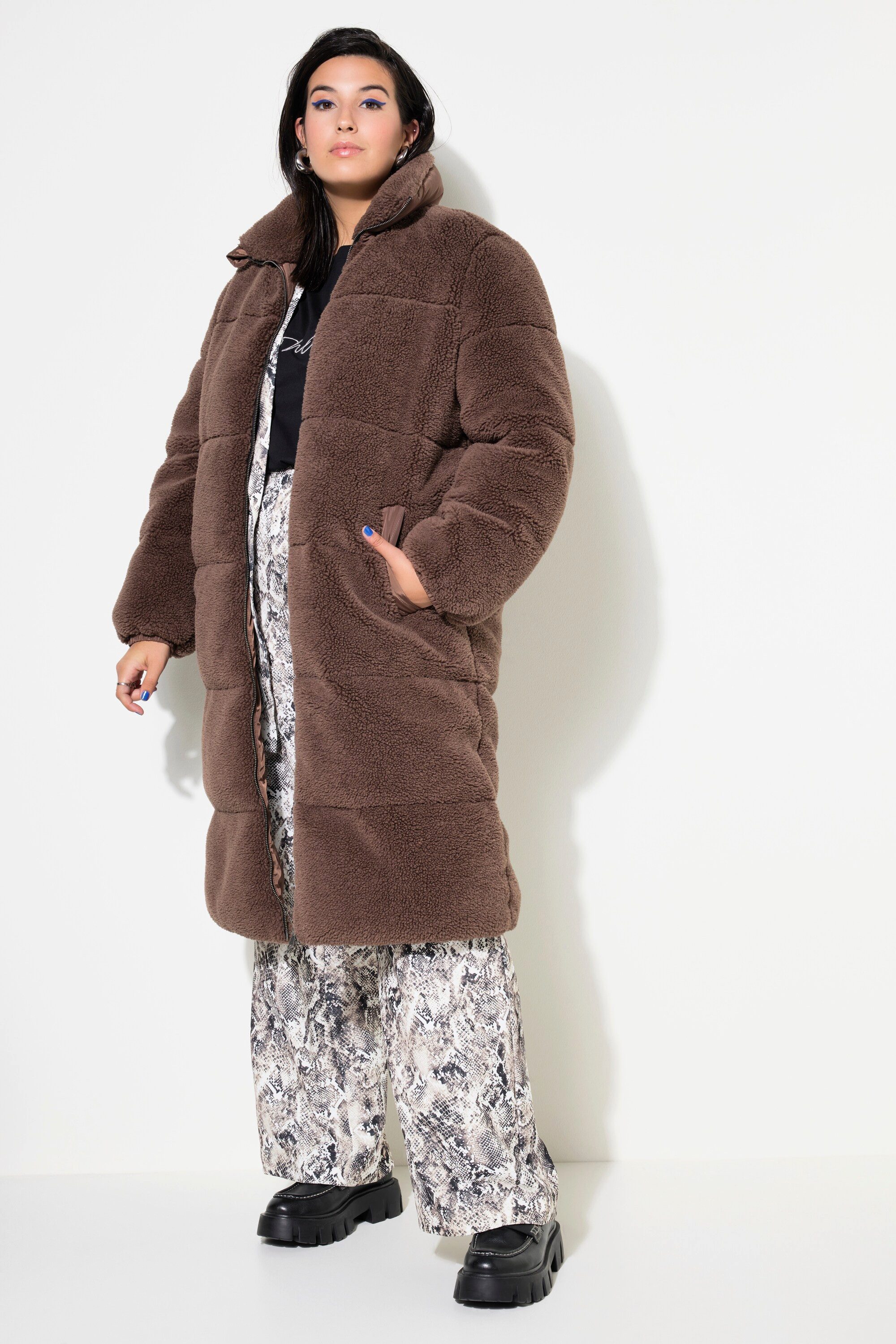 Wintermantel Teddy-Steppmantel Straight Shape Nylon-Schulter