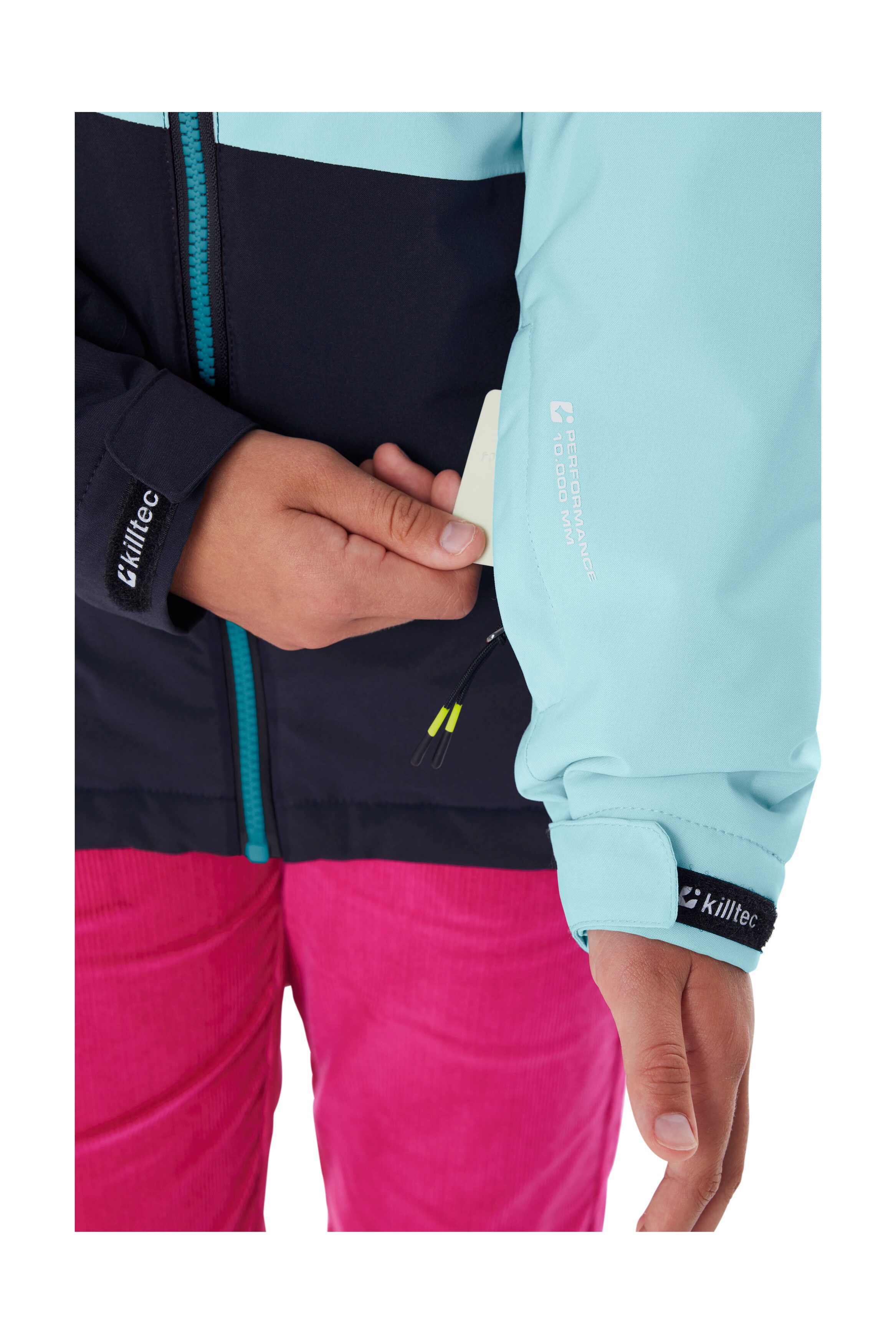 Killtec Skijacke KSW 331 GRLS SKI JCKT Atmungsaktive, wasserdichte Jacke mit Fleece-Innenseite, Skipasstasche