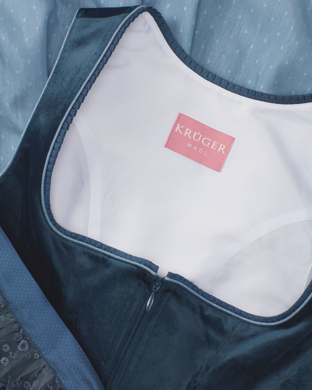 Krüger Madl Dirndl Midi-Samtdirndl Luriel