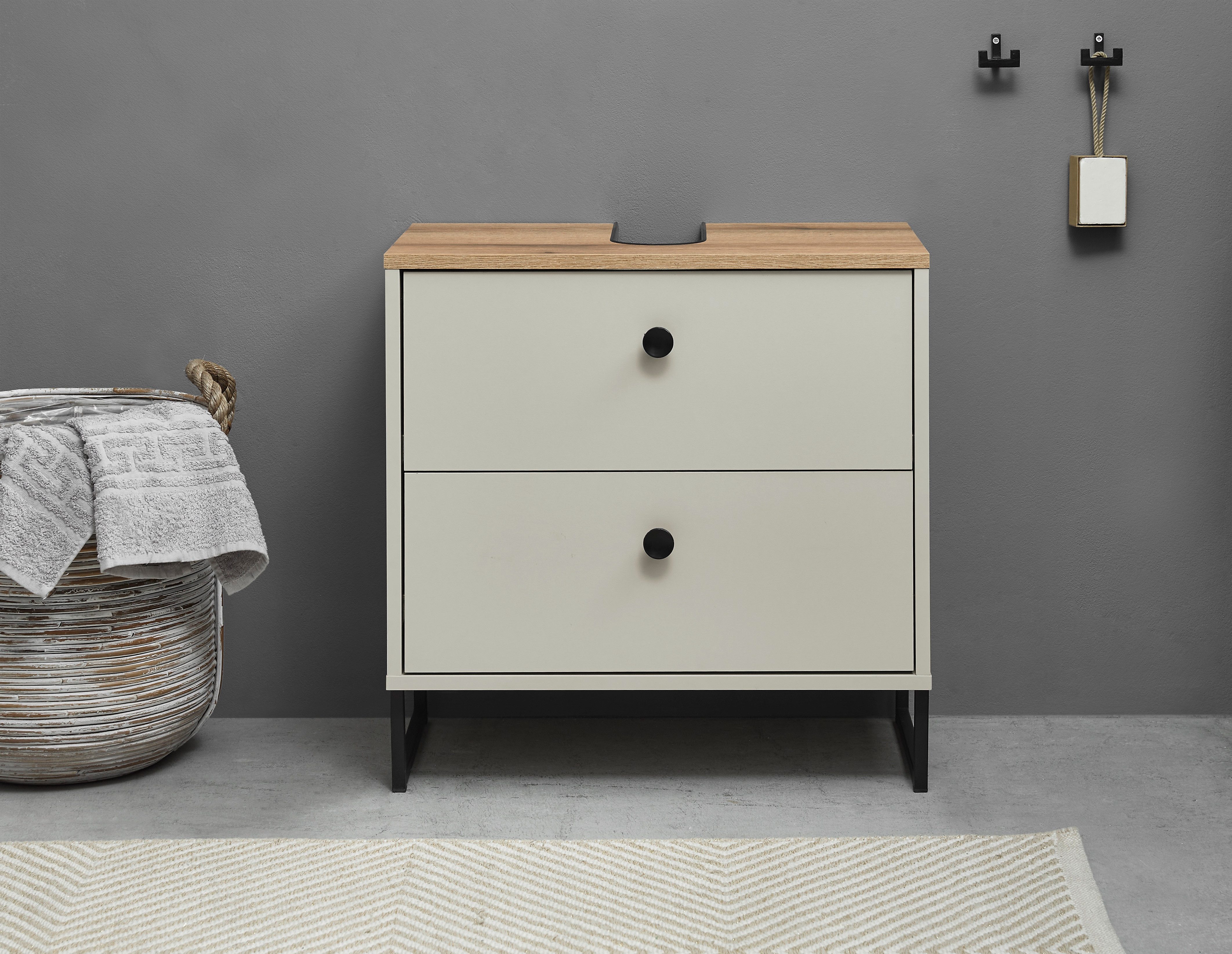 BASIC by Balculina Waschbeckenunterschrank Linea (1-St) Breite 60cm, U-Profil Füße, Unterflurauszug