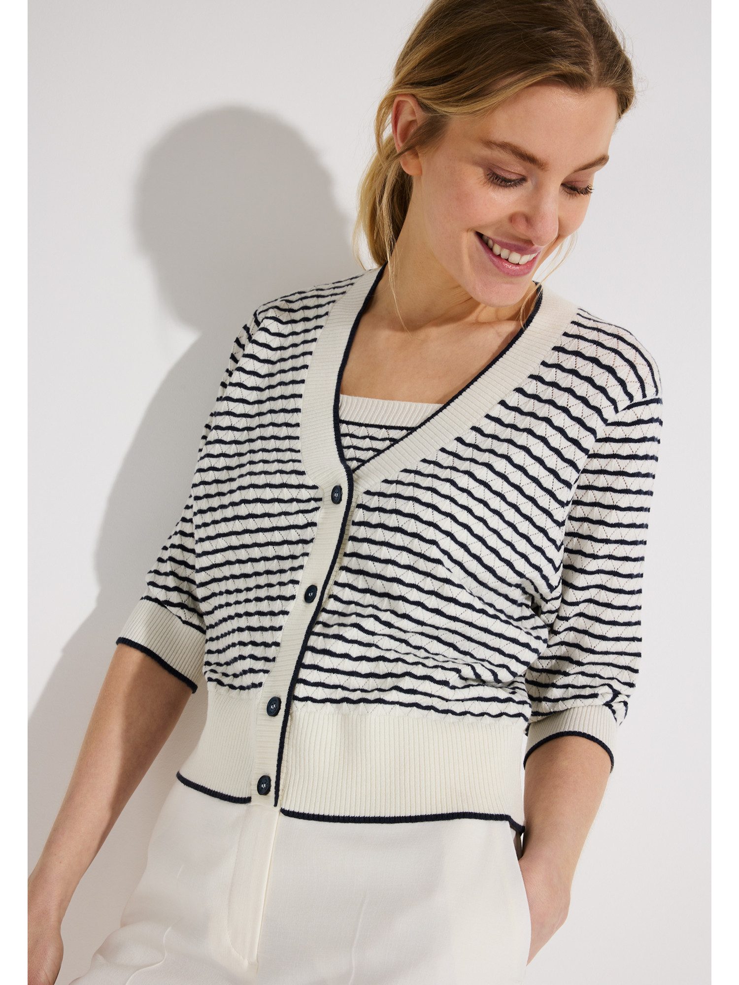 MORE&MORE Strickjacke fein gestreifte Halbarm-Strickjacke günstig online kaufen